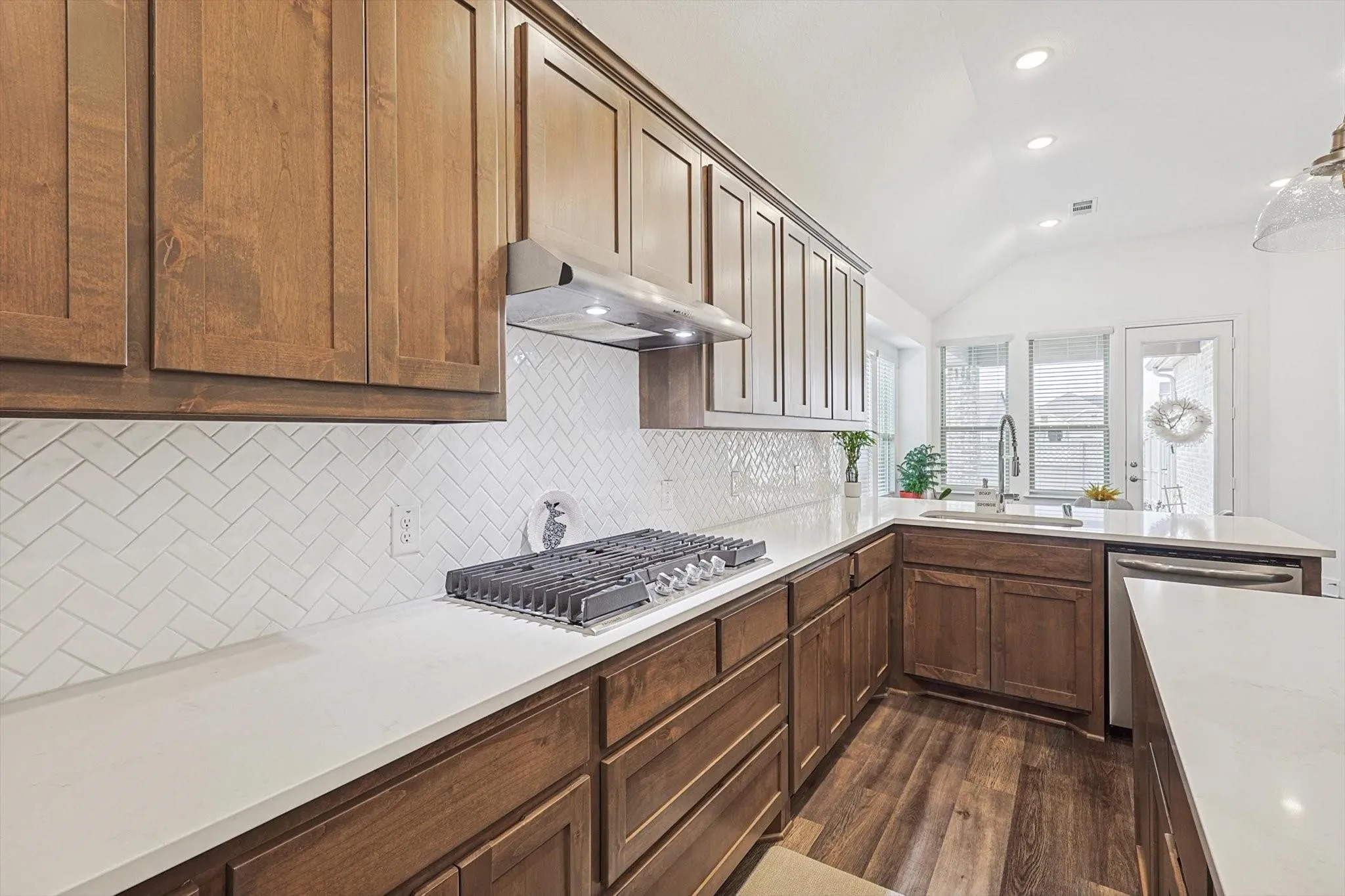 Single Family Residence For Sale in Denton County , 2340 Gray Drive, Northlake, Texas 76247, 3 Bedroom, 2 Bathroom, 2 Garage spaces, 1,611 Sqft, built in 2022, mls#21380423, Real Estate Agent in Northlake, Homes For Sale in Denton county, Homes For Sale in Northlake, Realtor in Northlake Texas, Real Estate Brokerage Independent Realty Texas, Luminita Cordes Realtor