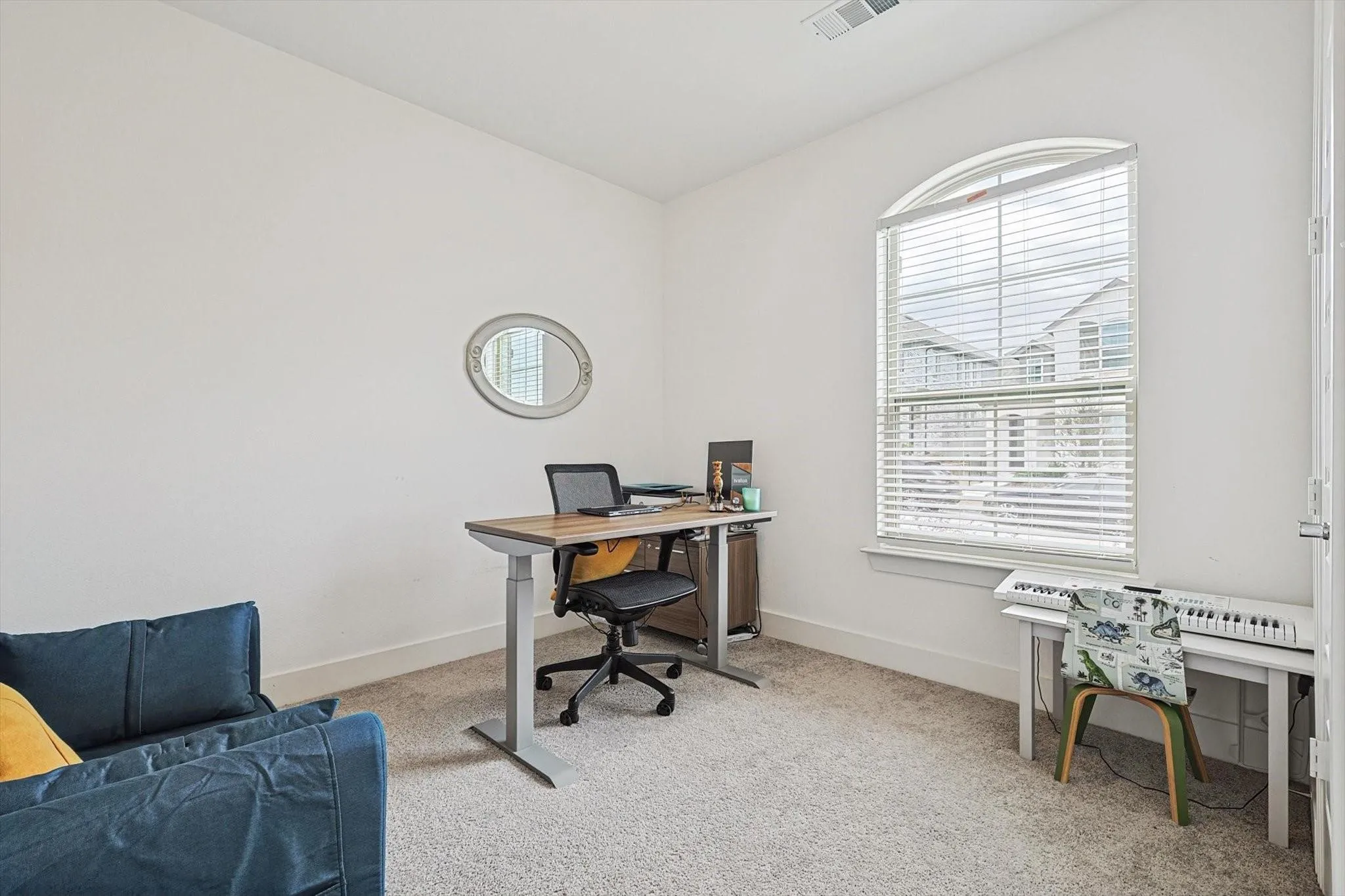 Single Family Residence For Sale in Denton County , 2340 Gray Drive, Northlake, Texas 76247, 3 Bedroom, 2 Bathroom, 2 Garage spaces, 1,611 Sqft, built in 2022, mls#21380423, Real Estate Agent in Northlake, Homes For Sale in Denton county, Homes For Sale in Northlake, Realtor in Northlake Texas, Real Estate Brokerage Independent Realty Texas, Luminita Cordes Realtor