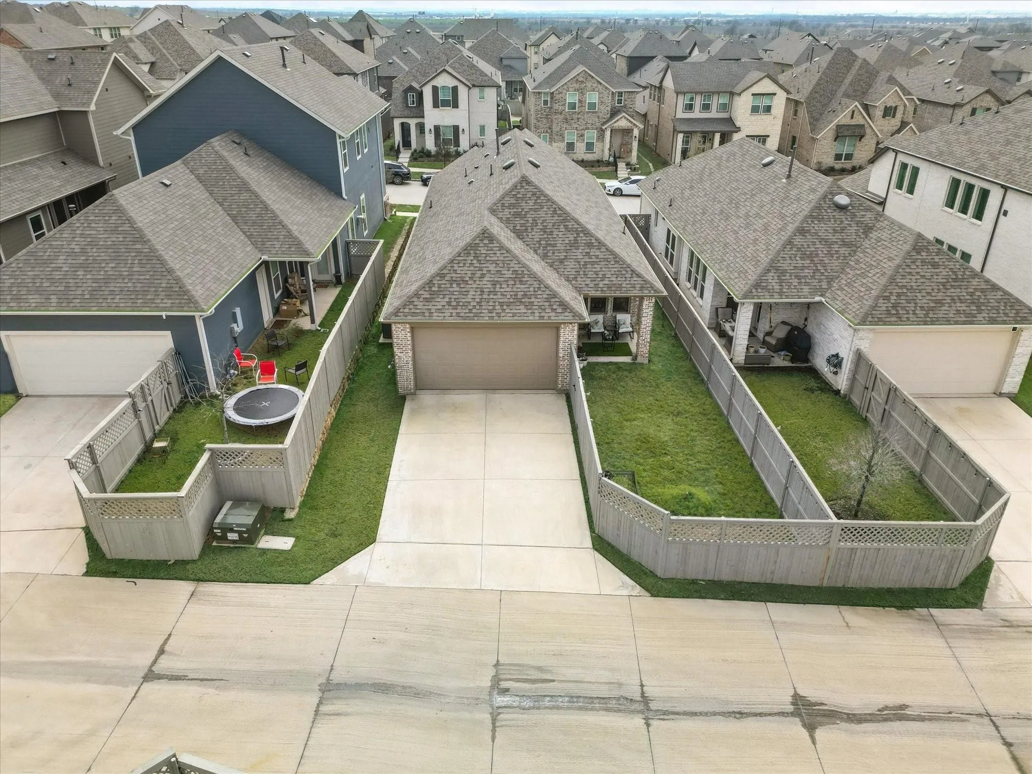 Single Family Residence For Sale in Denton County , 2340 Gray Drive, Northlake, Texas 76247, 3 Bedroom, 2 Bathroom, 2 Garage spaces, 1,611 Sqft, built in 2022, mls#21380423, Real Estate Agent in Northlake, Homes For Sale in Denton county, Homes For Sale in Northlake, Realtor in Northlake Texas, Real Estate Brokerage Independent Realty Texas, Luminita Cordes Realtor