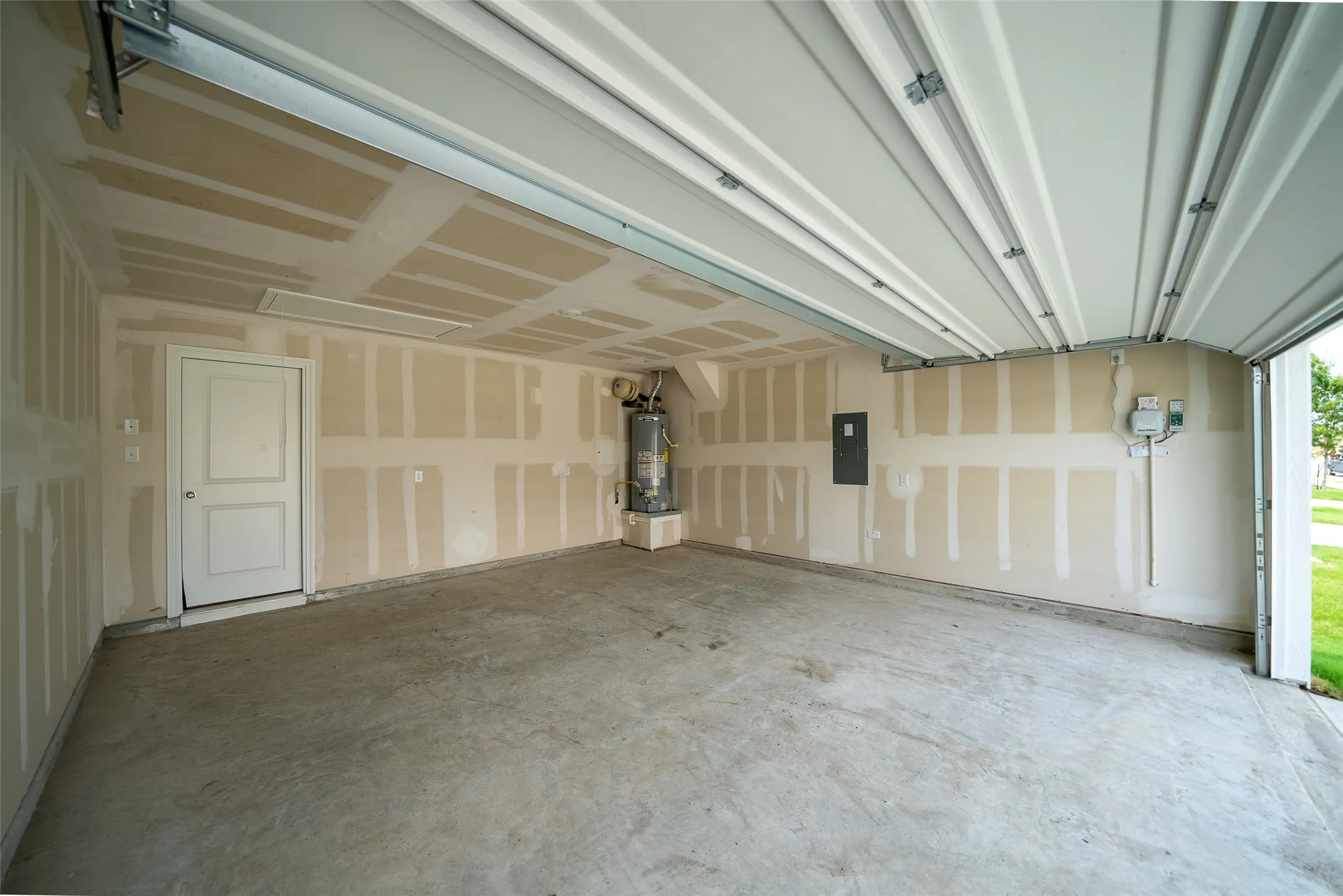 Single Family Residence For Rent in Collin County , 7765 Ruellia Road, Mc Kinney, Texas 75071, 3 Bedroom, 2 Bathroom, 2 Garage spaces, 1,411 Sqft, built in 2022, mls#21380425, Real Estate Agent in Mc Kinney, Homes For Rent in Collin county, Homes For Rent in Mc Kinney, Realtor in Mc Kinney Texas, Real Estate Brokerage Independent Realty Texas, Luminita Cordes Realtor