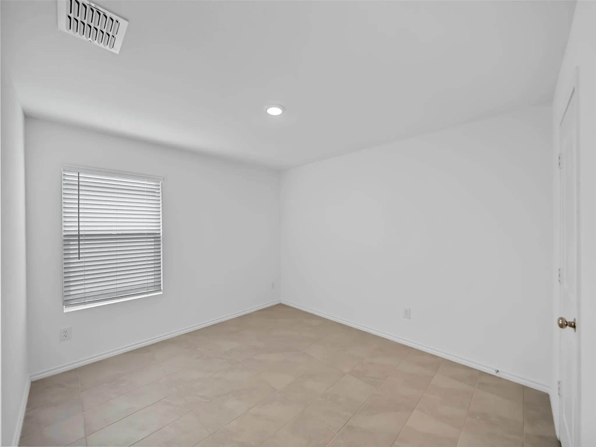 Single Family Residence For Rent in Collin County , 7765 Ruellia Road, Mc Kinney, Texas 75071, 3 Bedroom, 2 Bathroom, 2 Garage spaces, 1,411 Sqft, built in 2022, mls#21380425, Real Estate Agent in Mc Kinney, Homes For Rent in Collin county, Homes For Rent in Mc Kinney, Realtor in Mc Kinney Texas, Real Estate Brokerage Independent Realty Texas, Luminita Cordes Realtor
