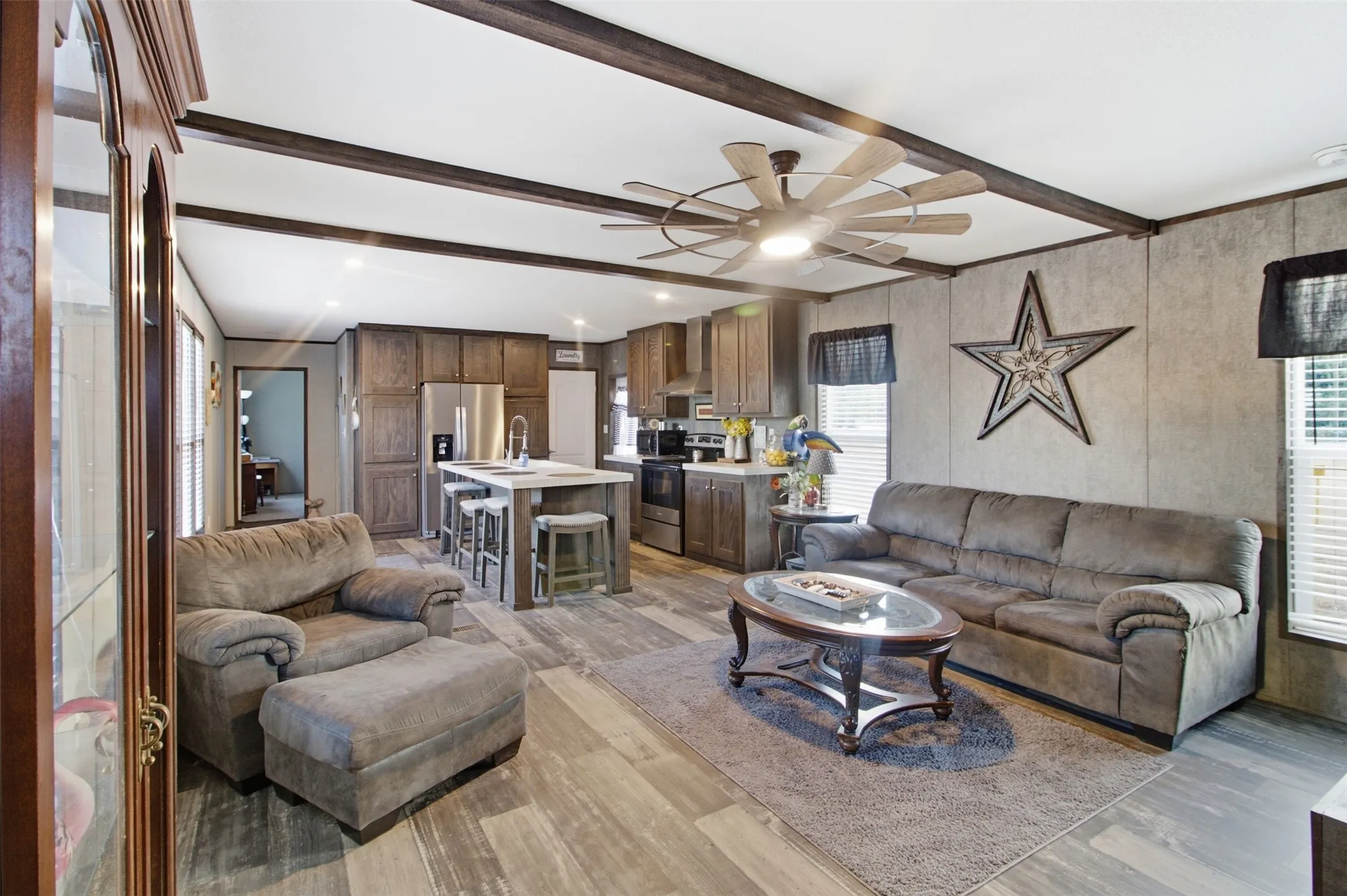 Manufactured Home For Sale in Henderson County , 433 Anchor Lane, Gun Barrel City, Texas 75156, 3 Bedroom, 2 Bathroom, Garage spaces, 1,216 Sqft, built in 2023, mls#21372210, Real Estate Agent in Gun Barrel City, Homes For Sale in Henderson county, Homes For Sale in Gun Barrel City, Realtor in Gun Barrel City Texas, Real Estate Brokerage Independent Realty Texas, Luminita Cordes Realtor