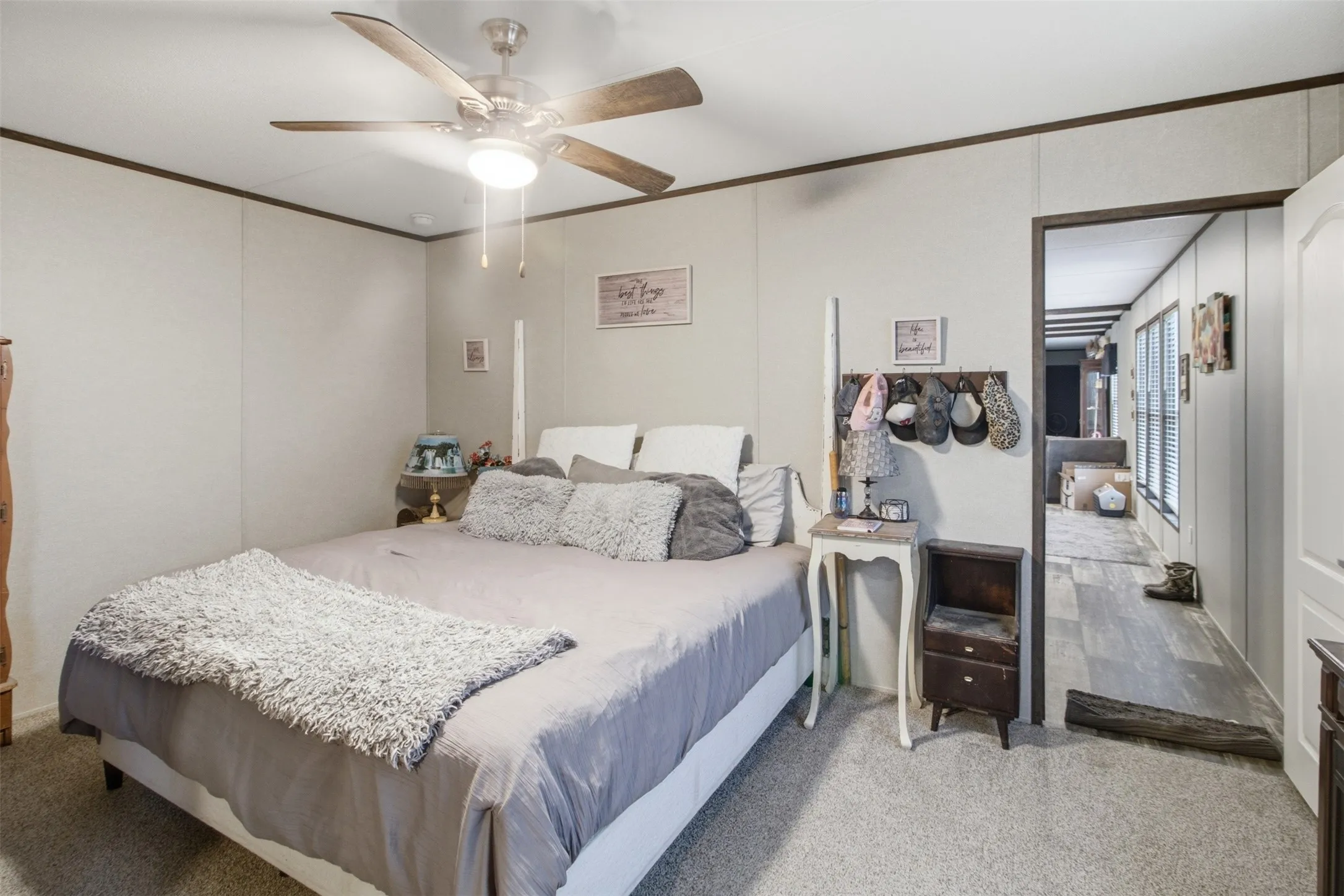 Manufactured Home For Sale in Henderson County , 433 Anchor Lane, Gun Barrel City, Texas 75156, 3 Bedroom, 2 Bathroom, Garage spaces, 1,216 Sqft, built in 2023, mls#21372210, Real Estate Agent in Gun Barrel City, Homes For Sale in Henderson county, Homes For Sale in Gun Barrel City, Realtor in Gun Barrel City Texas, Real Estate Brokerage Independent Realty Texas, Luminita Cordes Realtor