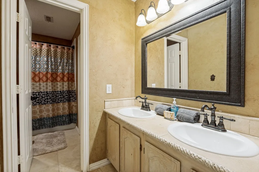 Single Family Residence For Rent in Collin County , 10913 Alexandria Drive, Frisco, Texas 75035, 4 Bedroom, 3 Bathroom, 2 Garage spaces, 3,182 Sqft, built in 1993, mls#21380429, Real Estate Agent in Frisco, Homes For Rent in Collin county, Homes For Rent in Frisco, Realtor in Frisco Texas, Real Estate Brokerage Independent Realty Texas, Luminita Cordes Realtor