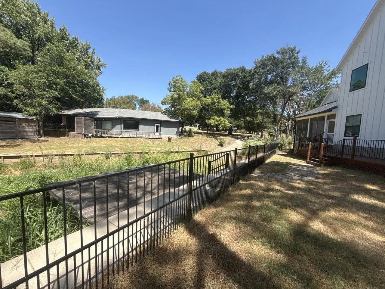 Single Family Residence For Sale in Henderson County , 138 Sunset Drive, Gun Barrel City, Texas 75156, 4 Bedroom, 3 Bathroom, 2 Garage spaces, 2,625 Sqft, built in 2022, mls#21380437, Real Estate Agent in Gun Barrel City, Homes For Sale in Henderson county, Homes For Sale in Gun Barrel City, Realtor in Gun Barrel City Texas, Real Estate Brokerage Independent Realty Texas, Luminita Cordes Realtor