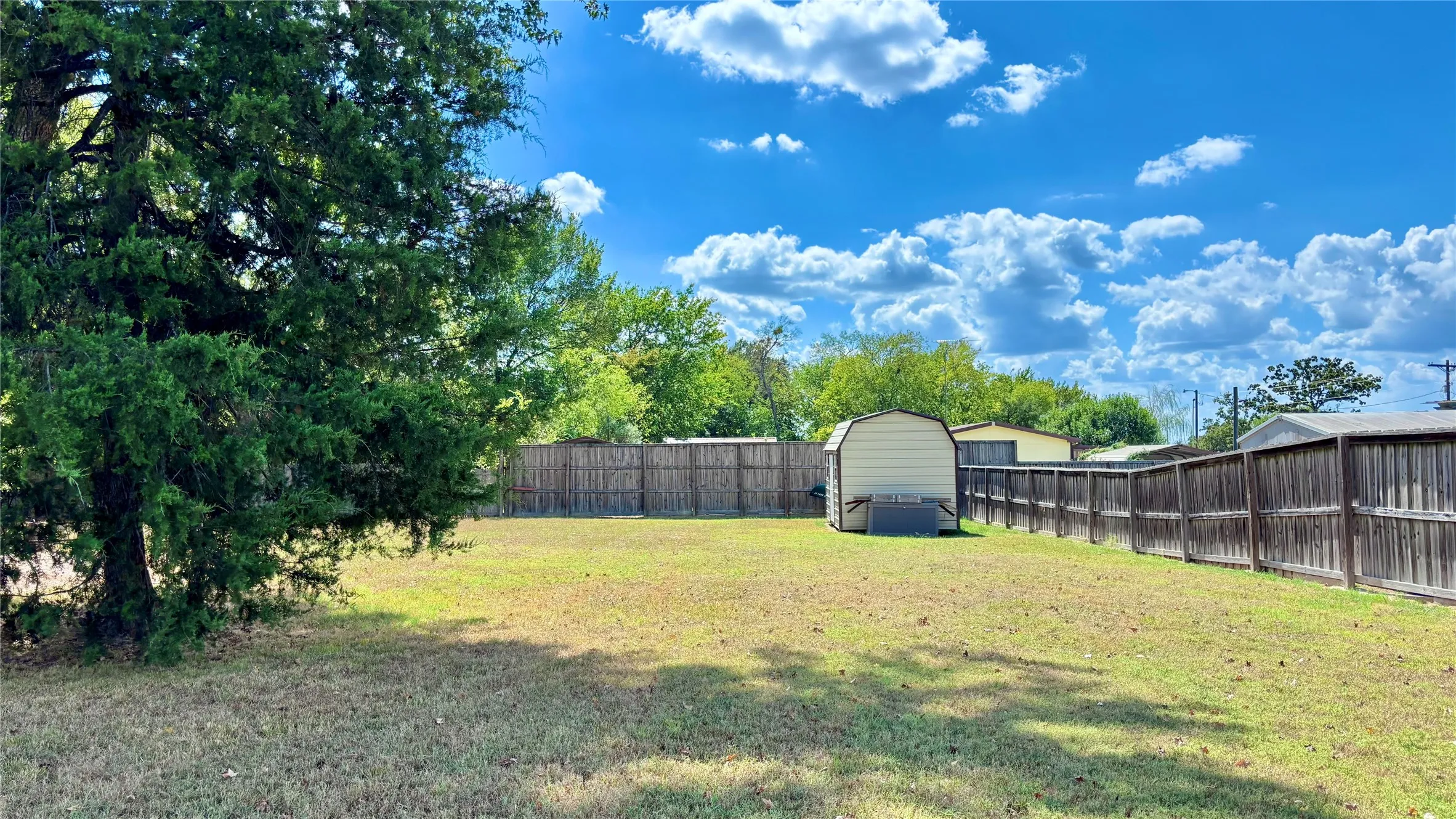 Unimproved Land For Sale in Wood County , 555 Comanche Drive, Quitman, Texas 75783, 0, 0, Garage spaces, 0 Sqft, built in 0, mls#21380440, Real Estate Agent in Quitman, Homes For Sale in Wood county, Homes For Sale in Quitman, Realtor in Quitman Texas, Real Estate Brokerage Independent Realty Texas, Luminita Cordes Realtor