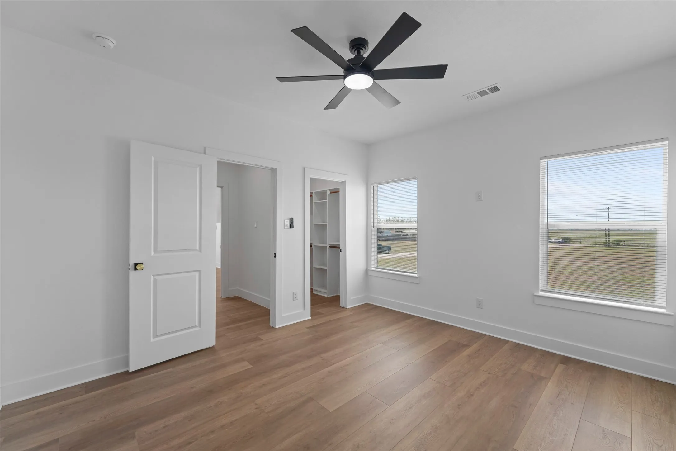 Single Family Residence For Sale in Henderson County , 205 Spade Ranch Road, Trinidad, Texas 75163, 5 Bedroom, 3 Bathroom, 2 Garage spaces, 2,700 Sqft, built in 2026, mls#21377709, Real Estate Agent in Trinidad, Homes For Sale in Henderson county, Homes For Sale in Trinidad, Realtor in Trinidad Texas, Real Estate Brokerage Independent Realty Texas, Luminita Cordes Realtor