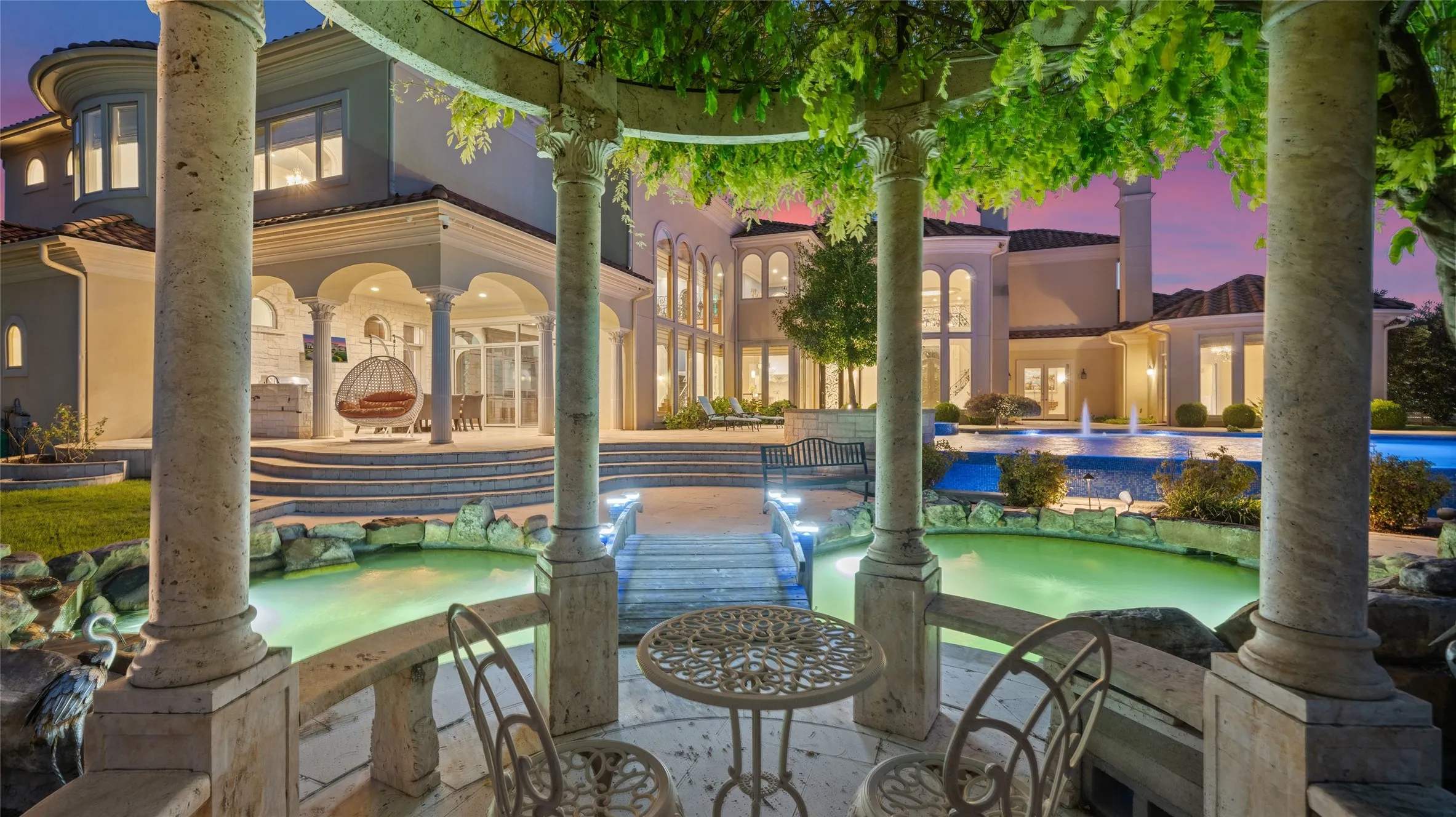 Single Family Residence For Sale in Collin County , 408 Lakeway Drive, Allen, Texas 75013, 5 Bedroom, 6 Bathroom, 4 Garage spaces, 9,628 Sqft, built in 2013, mls#21380377, Real Estate Agent in Allen, Homes For Sale in Collin county, Homes For Sale in Allen, Realtor in Allen Texas, Real Estate Brokerage Independent Realty Texas, Luminita Cordes Realtor