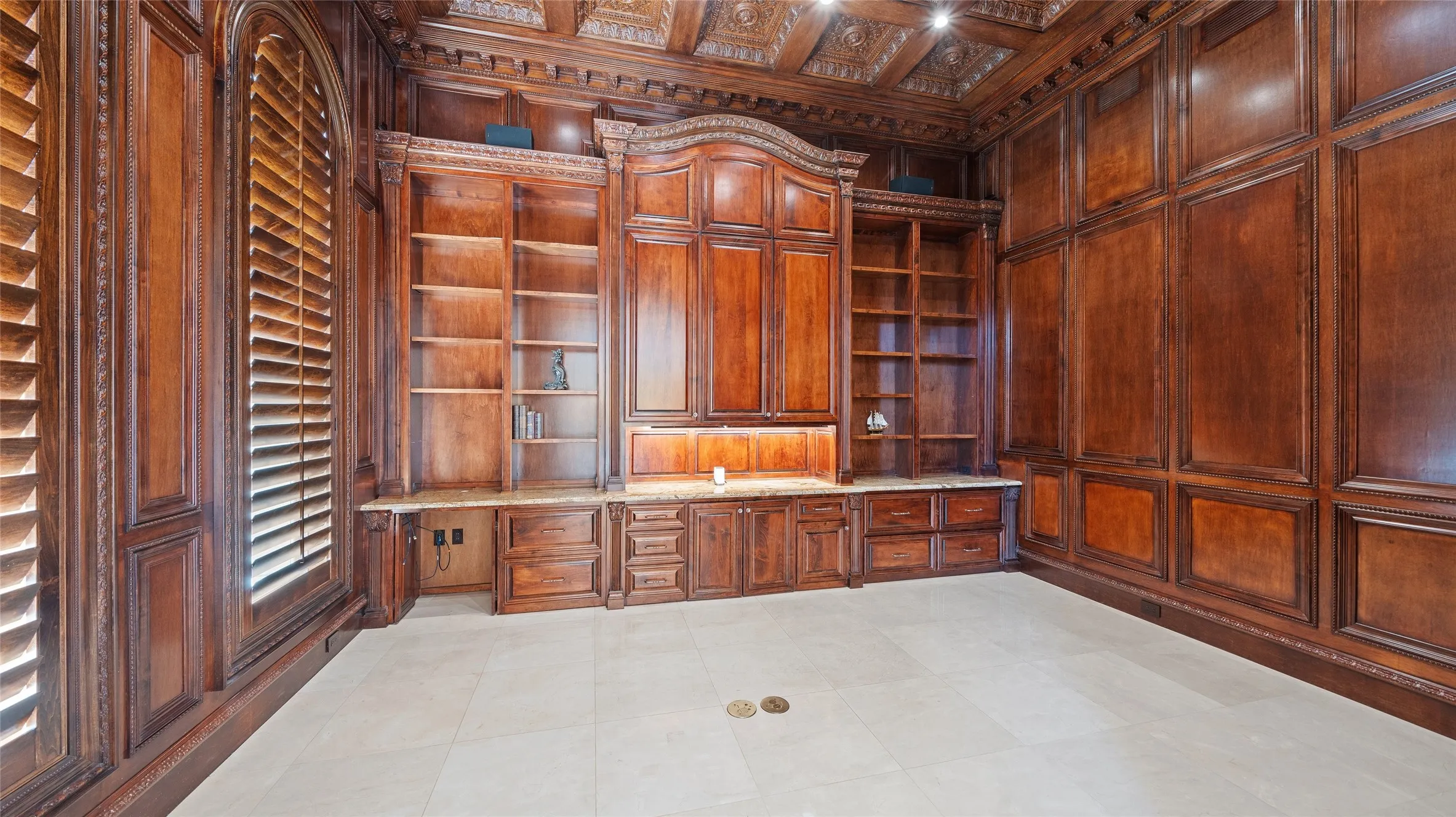 Single Family Residence For Sale in Collin County , 408 Lakeway Drive, Allen, Texas 75013, 5 Bedroom, 6 Bathroom, 4 Garage spaces, 9,628 Sqft, built in 2013, mls#21380377, Real Estate Agent in Allen, Homes For Sale in Collin county, Homes For Sale in Allen, Realtor in Allen Texas, Real Estate Brokerage Independent Realty Texas, Luminita Cordes Realtor