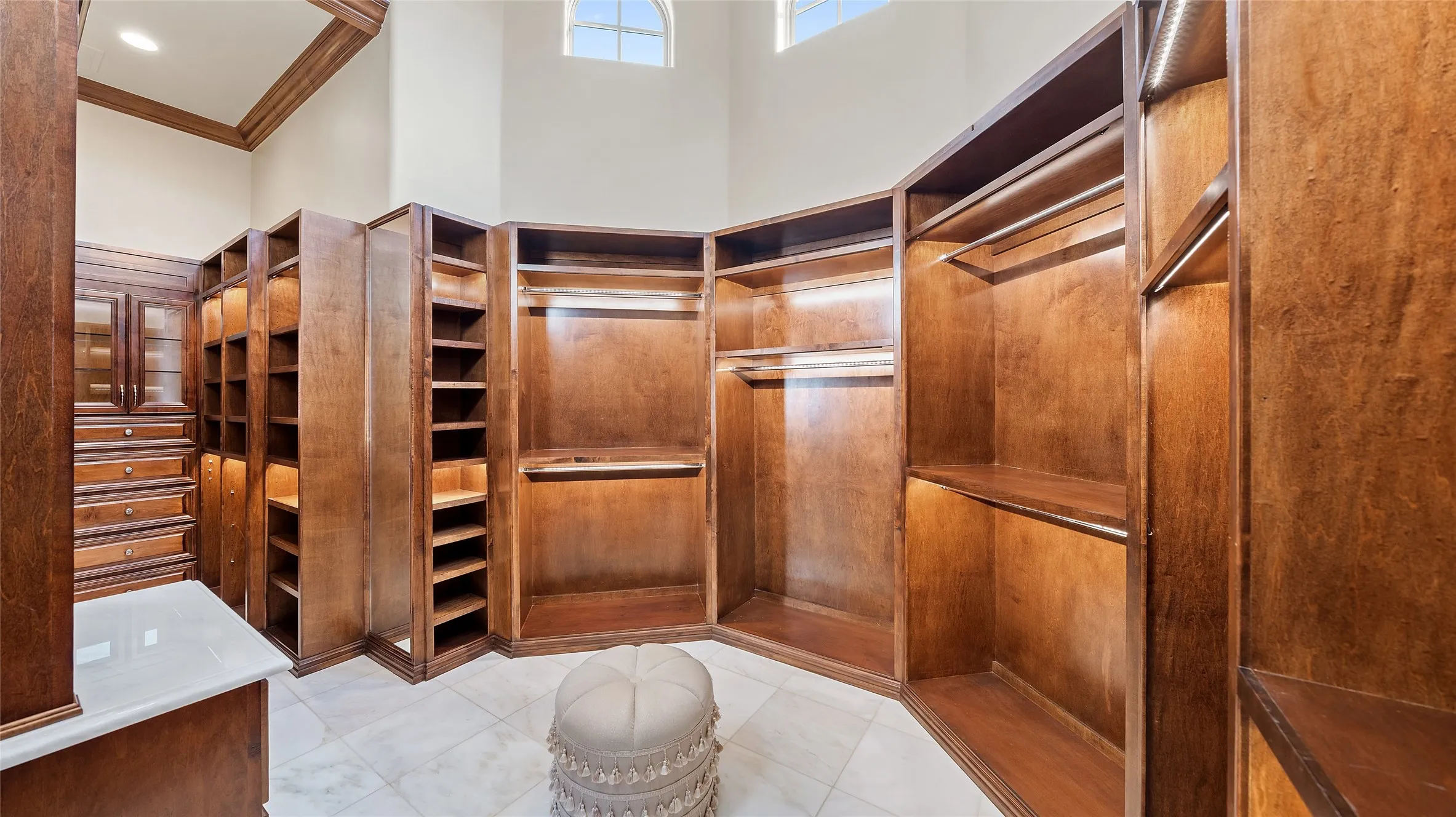 Single Family Residence For Sale in Collin County , 408 Lakeway Drive, Allen, Texas 75013, 5 Bedroom, 6 Bathroom, 4 Garage spaces, 9,628 Sqft, built in 2013, mls#21380377, Real Estate Agent in Allen, Homes For Sale in Collin county, Homes For Sale in Allen, Realtor in Allen Texas, Real Estate Brokerage Independent Realty Texas, Luminita Cordes Realtor