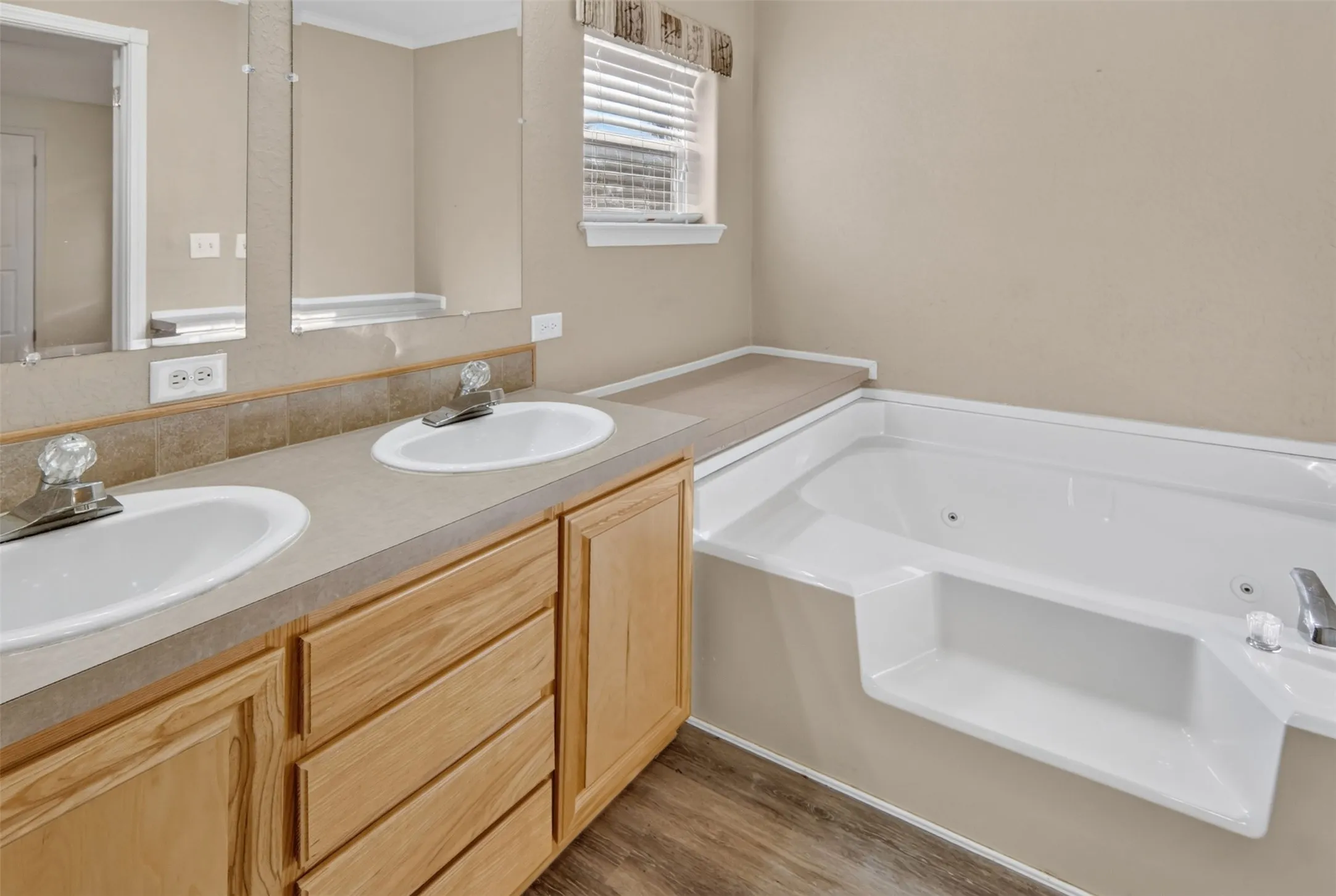 Manufactured Home For Sale in Young County , 1200 1st Street, Graham, Texas 76450, 3 Bedroom, 2 Bathroom, 2 Garage spaces, 1,680 Sqft, built in 2005, mls#21377381, Real Estate Agent in Graham, Homes For Sale in Young county, Homes For Sale in Graham, Realtor in Graham Texas, Real Estate Brokerage Independent Realty Texas, Luminita Cordes Realtor