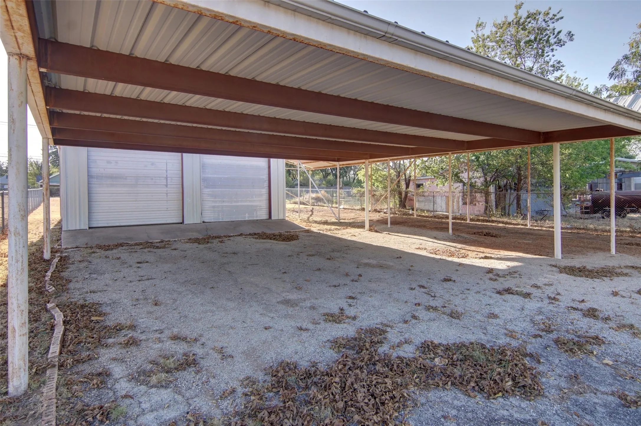 Manufactured Home For Sale in Young County , 1200 1st Street, Graham, Texas 76450, 3 Bedroom, 2 Bathroom, 2 Garage spaces, 1,680 Sqft, built in 2005, mls#21377381, Real Estate Agent in Graham, Homes For Sale in Young county, Homes For Sale in Graham, Realtor in Graham Texas, Real Estate Brokerage Independent Realty Texas, Luminita Cordes Realtor