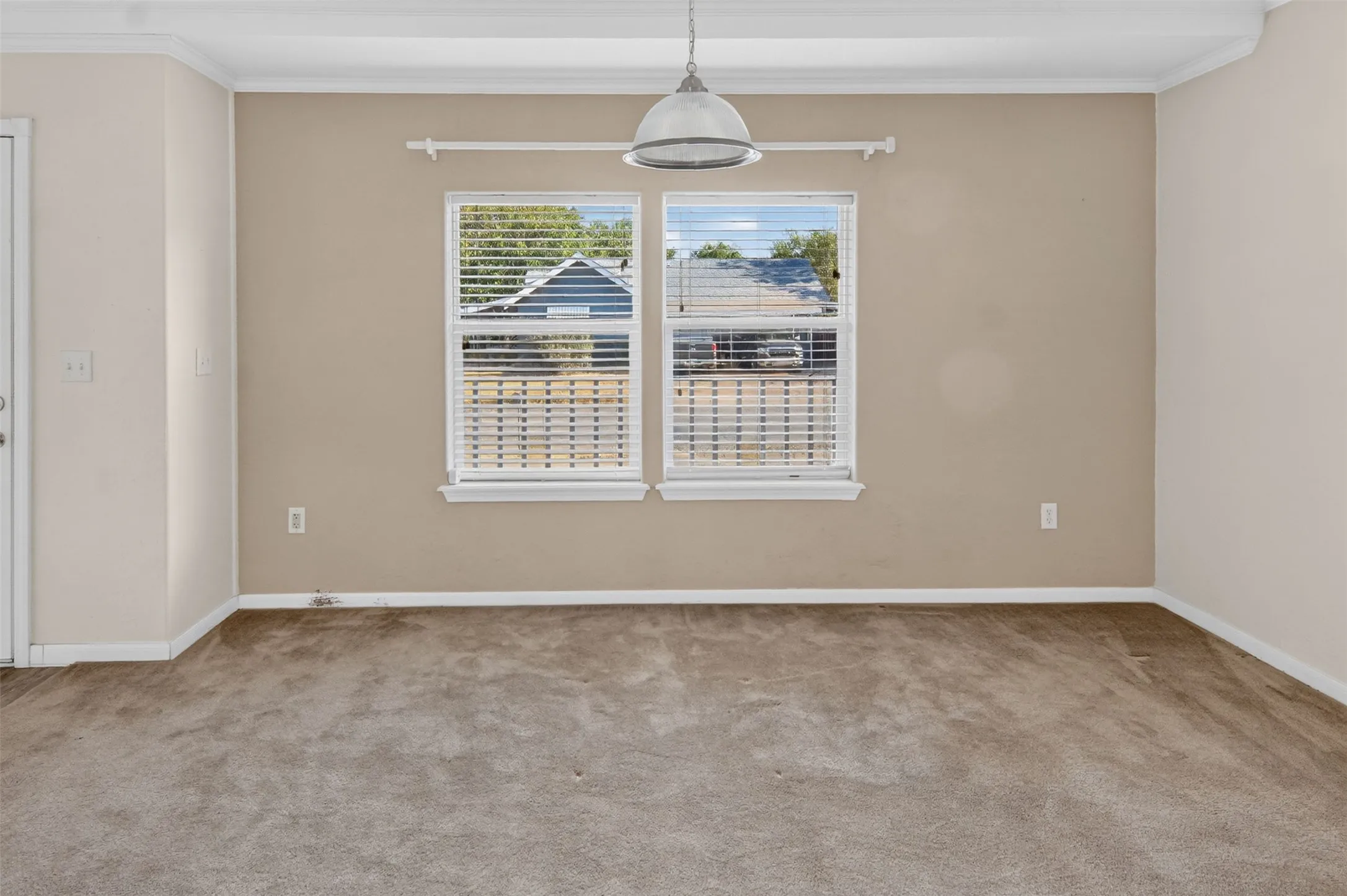 Manufactured Home For Sale in Young County , 1200 1st Street, Graham, Texas 76450, 3 Bedroom, 2 Bathroom, 2 Garage spaces, 1,680 Sqft, built in 2005, mls#21377381, Real Estate Agent in Graham, Homes For Sale in Young county, Homes For Sale in Graham, Realtor in Graham Texas, Real Estate Brokerage Independent Realty Texas, Luminita Cordes Realtor