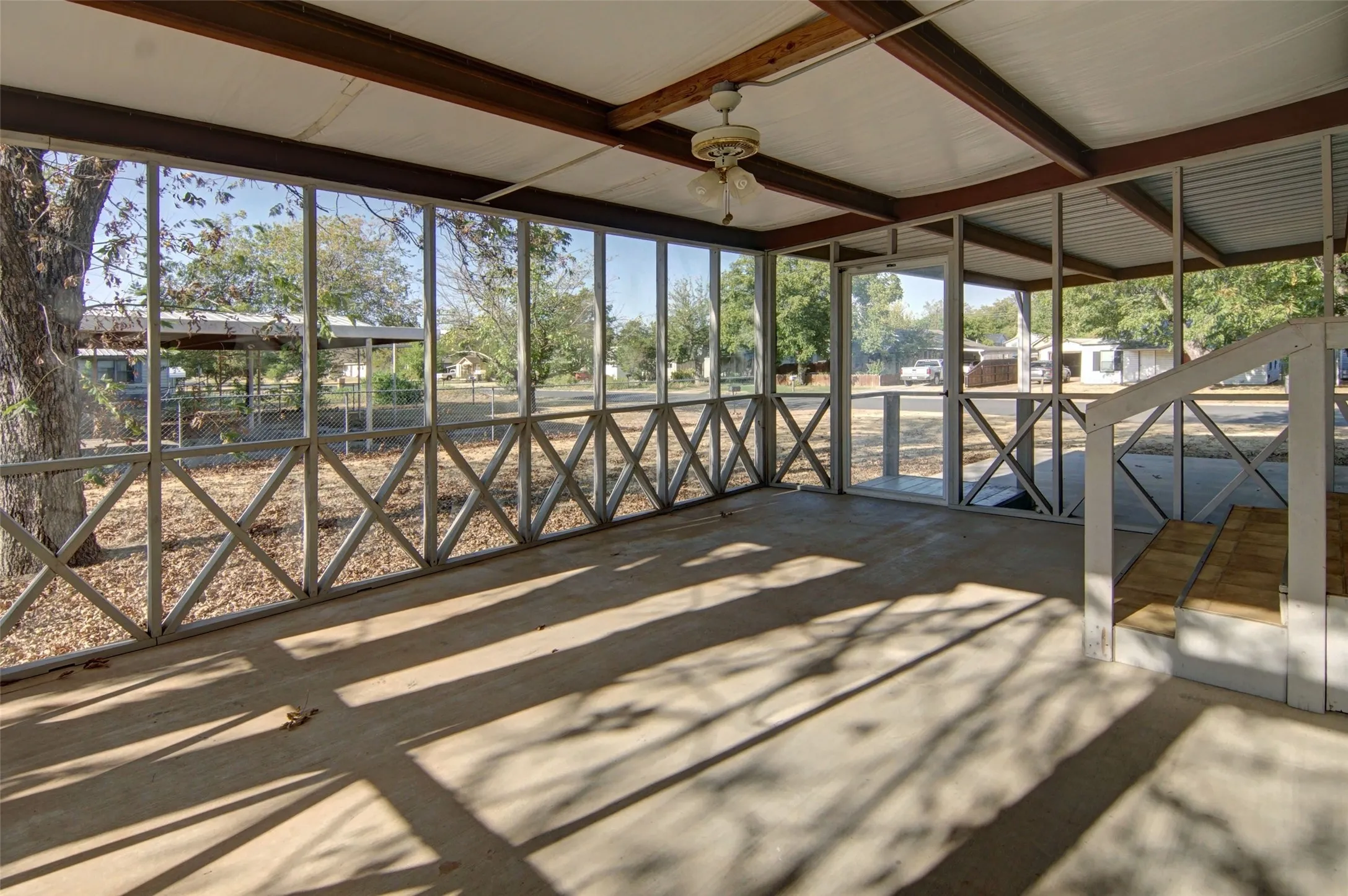 Manufactured Home For Sale in Young County , 1200 1st Street, Graham, Texas 76450, 3 Bedroom, 2 Bathroom, 2 Garage spaces, 1,680 Sqft, built in 2005, mls#21377381, Real Estate Agent in Graham, Homes For Sale in Young county, Homes For Sale in Graham, Realtor in Graham Texas, Real Estate Brokerage Independent Realty Texas, Luminita Cordes Realtor