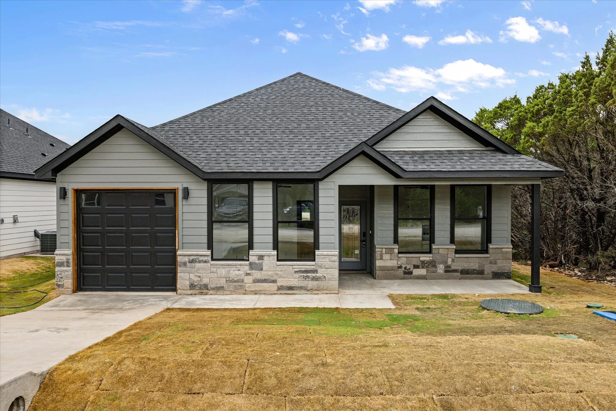 Single Family Residence For Rent in Hood County , 5714 Barkridge Drive, Granbury, Texas 76048, 3 Bedroom, 2 Bathroom, 1 Garage spaces, 1,443 Sqft, built in 2025, mls#21350019, Real Estate Agent in Granbury, Homes For Rent in Hood county, Homes For Rent in Granbury, Realtor in Granbury Texas, Real Estate Brokerage Independent Realty Texas, Luminita Cordes Realtor