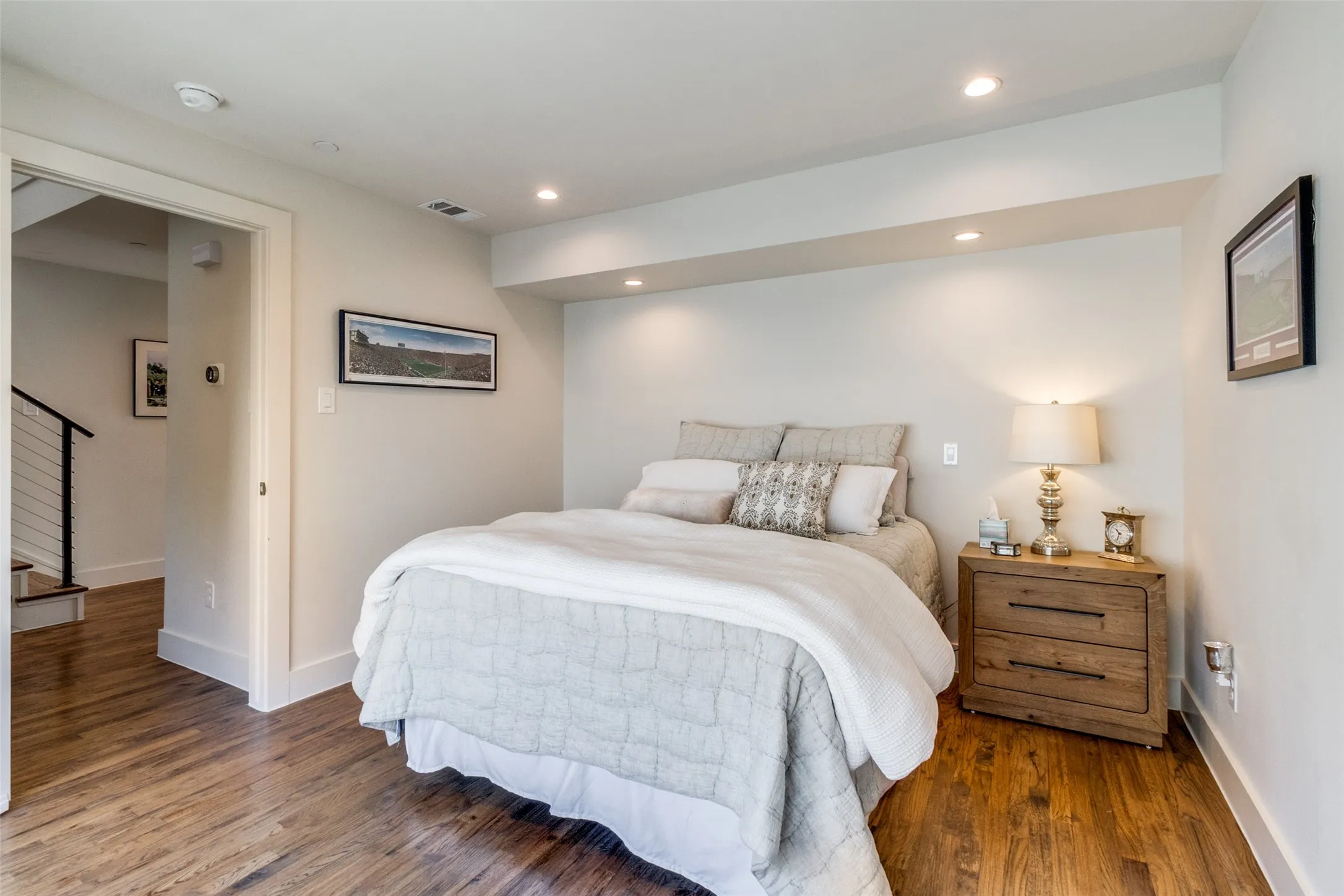 Condominium For Sale in Dallas County , 5907 Lindell Avenue A, Dallas, Texas 75206, 2 Bedroom, 4 Bathroom, 2 Garage spaces, 2,154 Sqft, built in 2017, mls#21380353, Real Estate Agent in Dallas, Homes For Sale in Dallas county, Homes For Sale in Dallas, Realtor in Dallas Texas, Real Estate Brokerage Independent Realty Texas, Luminita Cordes Realtor