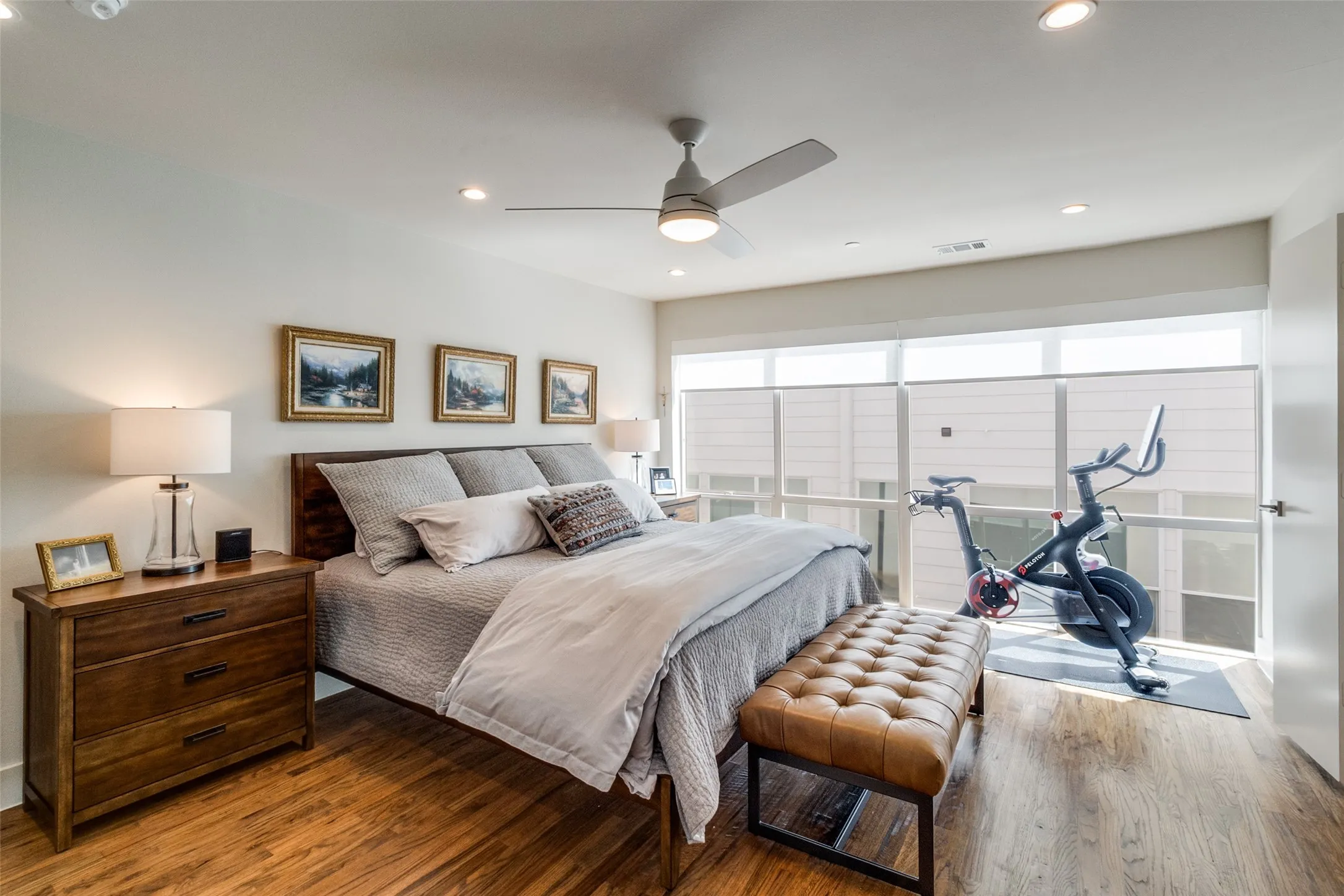 Condominium For Sale in Dallas County , 5907 Lindell Avenue A, Dallas, Texas 75206, 2 Bedroom, 4 Bathroom, 2 Garage spaces, 2,154 Sqft, built in 2017, mls#21380353, Real Estate Agent in Dallas, Homes For Sale in Dallas county, Homes For Sale in Dallas, Realtor in Dallas Texas, Real Estate Brokerage Independent Realty Texas, Luminita Cordes Realtor