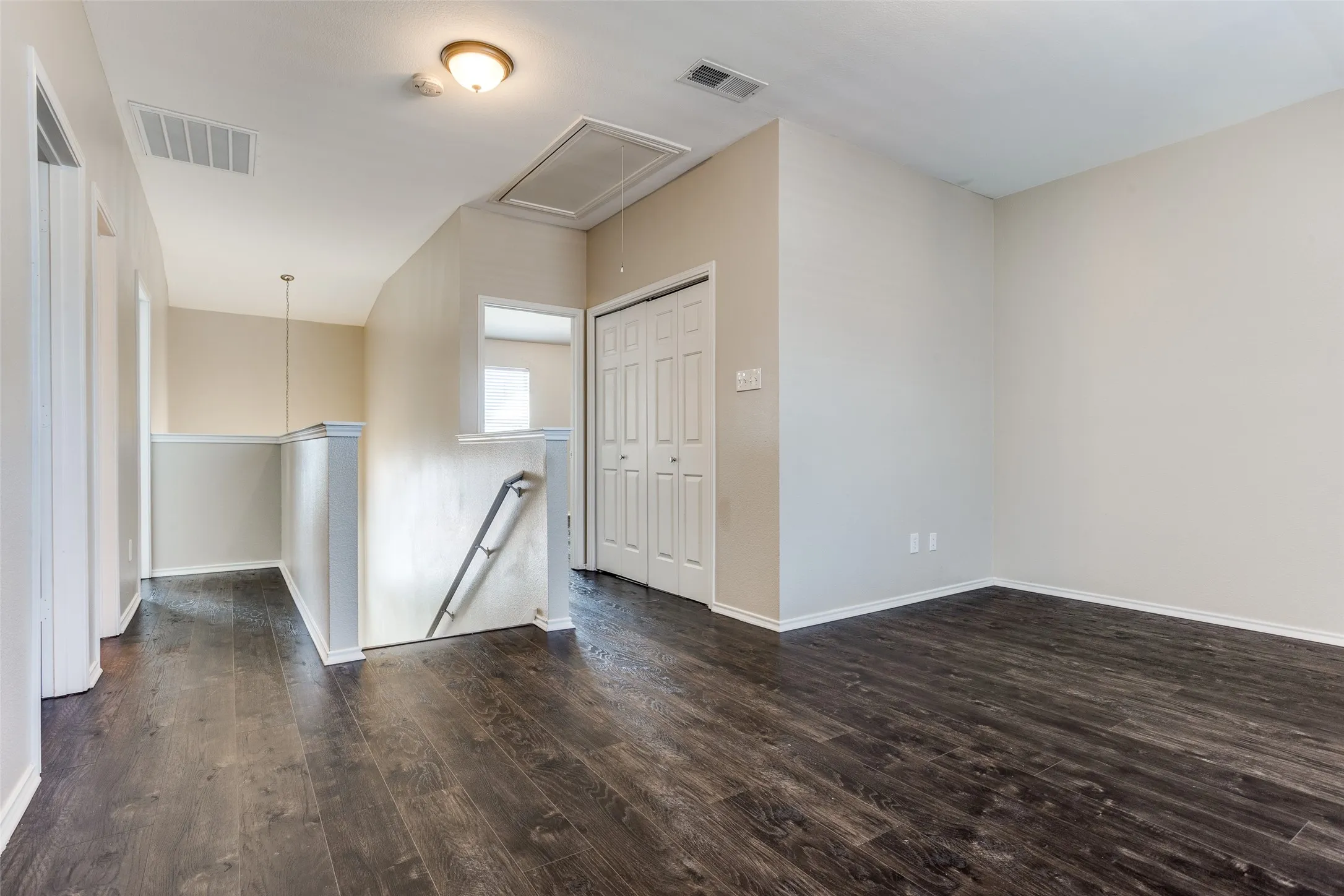 Open area great game room or home office space.