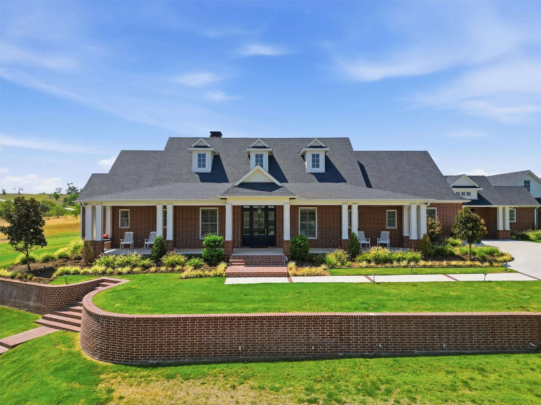 Single Family Residence For Sale in Parker County , 3023 Winding Creek Trail, Aledo, Texas 76008, 4 Bedroom, 5 Bathroom, 3 Garage spaces, 4,595 Sqft, built in 2022, mls#21365390, Real Estate Agent in Aledo, Homes For Sale in Parker county, Homes For Sale in Aledo, Realtor in Aledo Texas, Real Estate Brokerage Independent Realty Texas, Luminita Cordes Realtor
