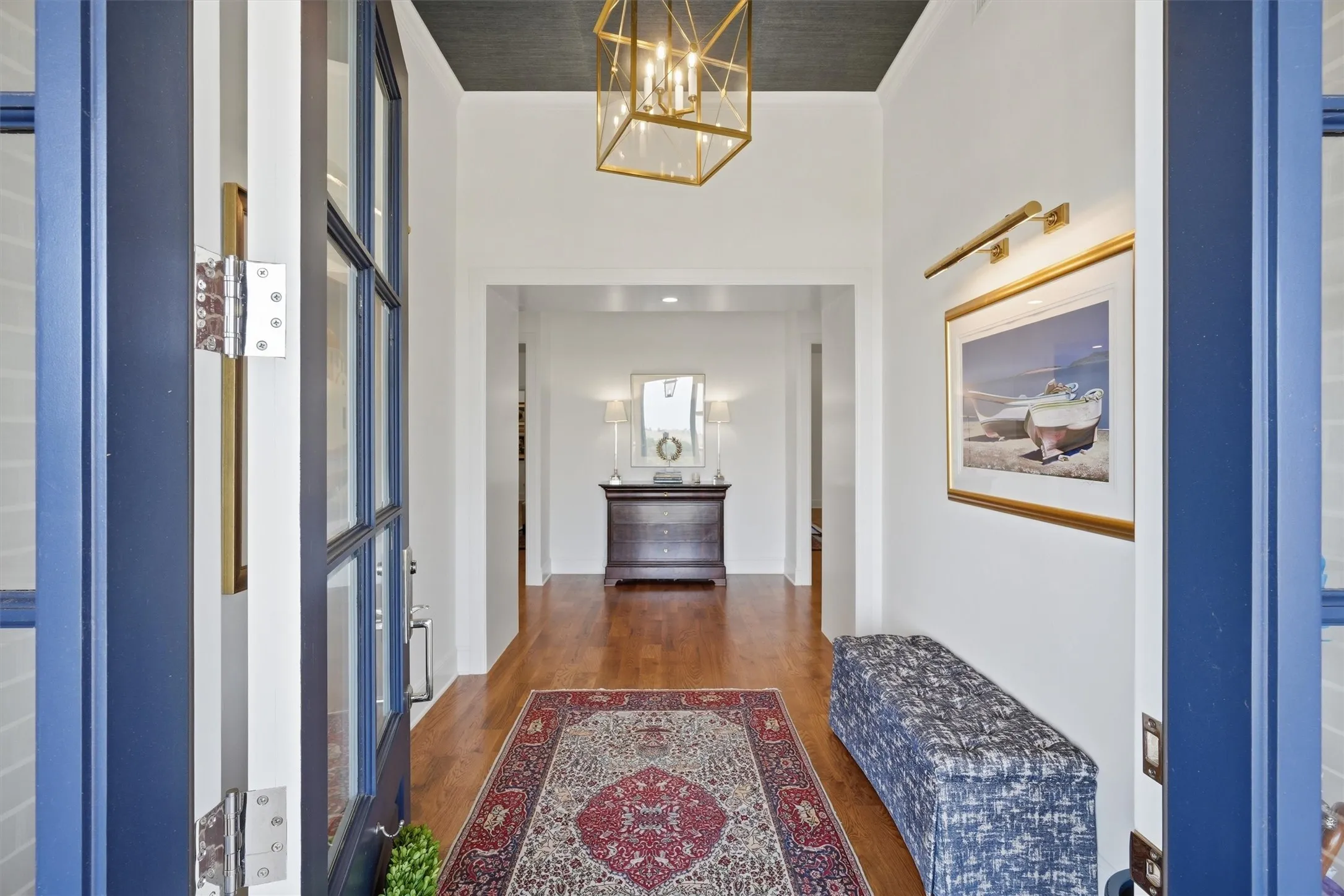 As you first walk in you will notice the white oak floors.
