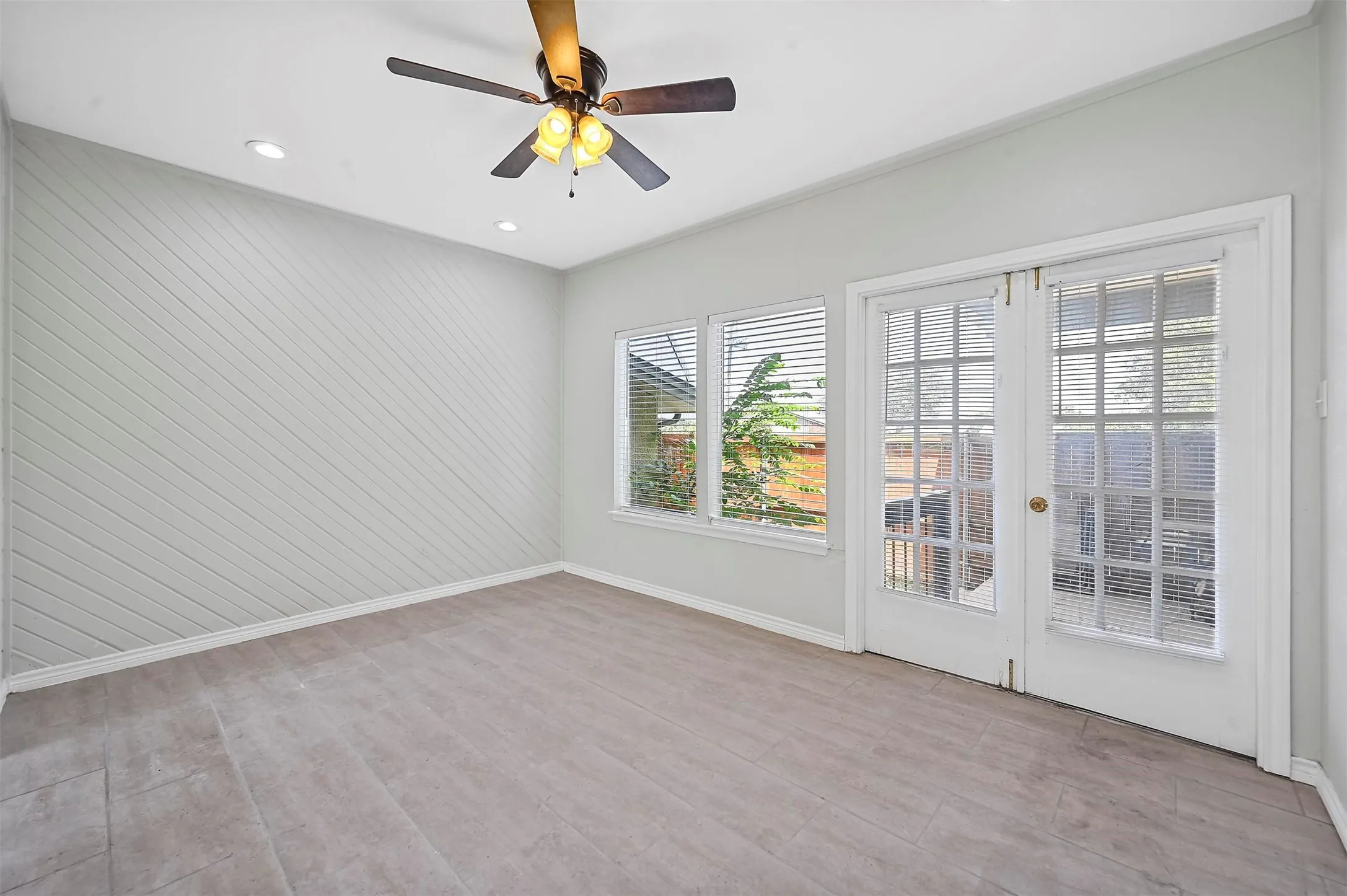 Spare room featuring ceiling fan