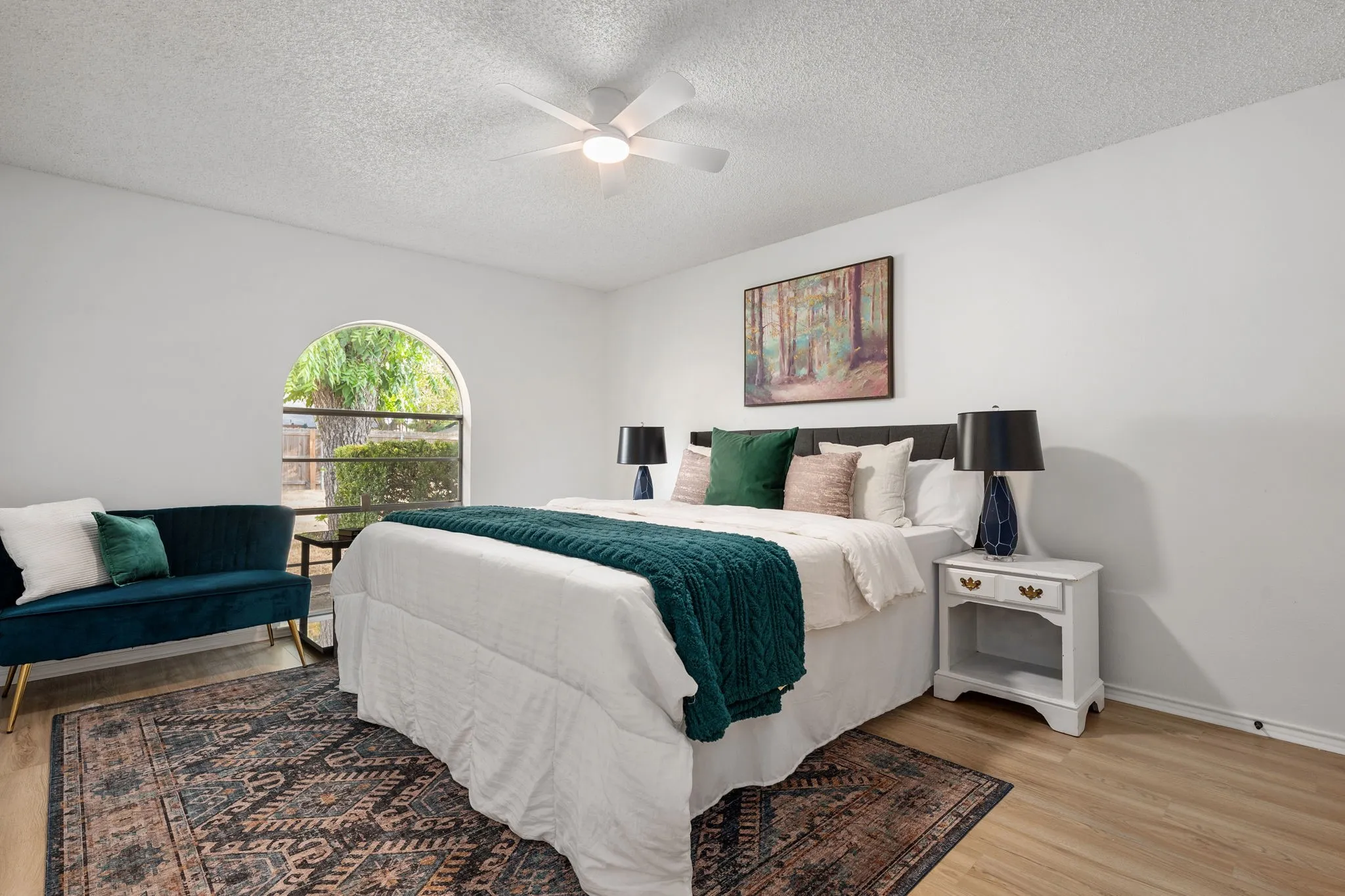 Single Family Residence For Sale in Tarrant County , 3204 Ashford Avenue, Fort Worth, Texas 76133, 3 Bedroom, 2 Bathroom, 2 Garage spaces, 1,588 Sqft, built in 1975, mls#21375253, Real Estate Agent in Fort Worth, Homes For Sale in Tarrant county, Homes For Sale in Fort Worth, Realtor in Fort Worth Texas, Real Estate Brokerage Independent Realty Texas, Luminita Cordes Realtor