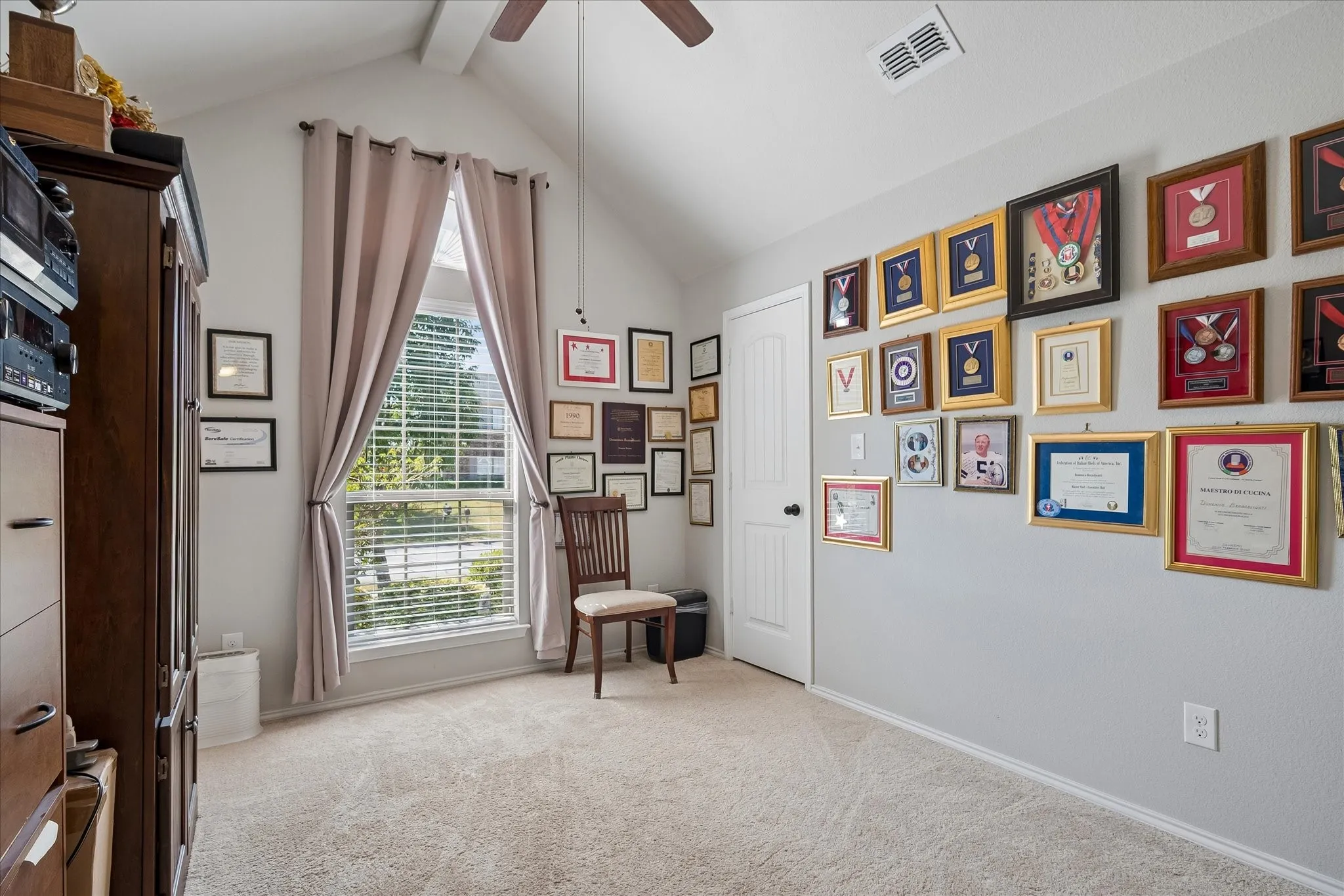 Bedroom 2 with Walk in closet