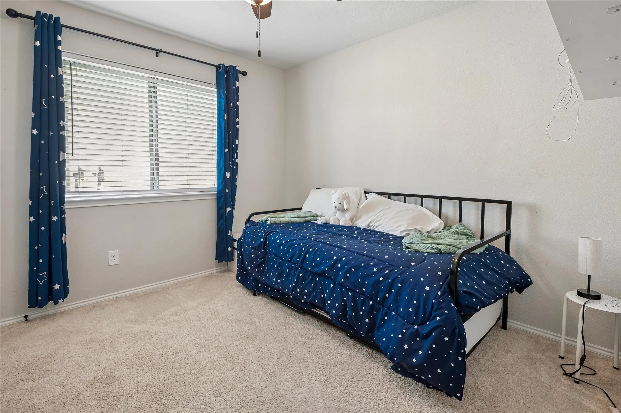 Bedroom 3. Walk in closet