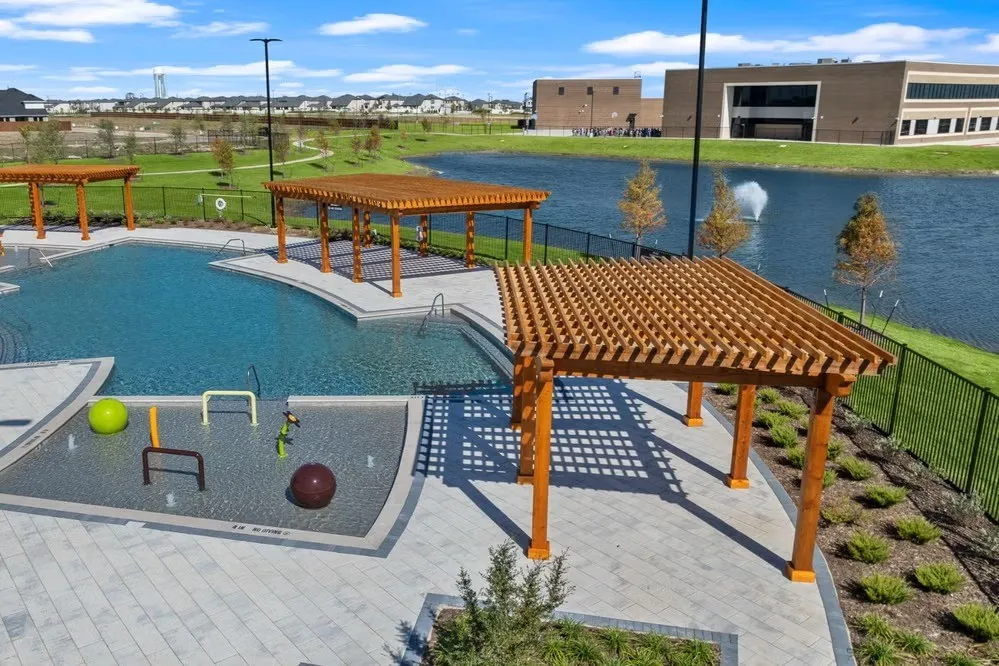 DAL_Meadow_Vista_Community_3.jpg