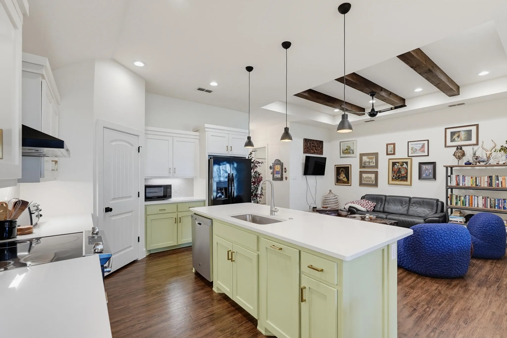 Single Family Residence For Rent in Taylor County , 6518 Stadium Drive, Abilene, Texas 79606, 3 Bedroom, 2 Bathroom, 2 Garage spaces, 1,717 Sqft, built in 2020, mls#21375959, Real Estate Agent in Abilene, Homes For Rent in Taylor county, Homes For Rent in Abilene, Realtor in Abilene Texas, Real Estate Brokerage Independent Realty Texas, Luminita Cordes Realtor
