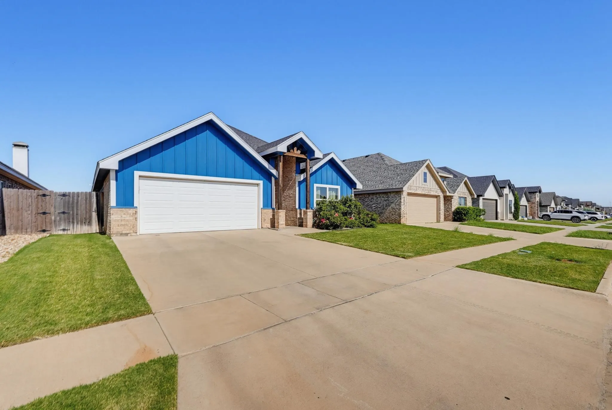 Single Family Residence For Rent in Taylor County , 6518 Stadium Drive, Abilene, Texas 79606, 3 Bedroom, 2 Bathroom, 2 Garage spaces, 1,717 Sqft, built in 2020, mls#21375959, Real Estate Agent in Abilene, Homes For Rent in Taylor county, Homes For Rent in Abilene, Realtor in Abilene Texas, Real Estate Brokerage Independent Realty Texas, Luminita Cordes Realtor