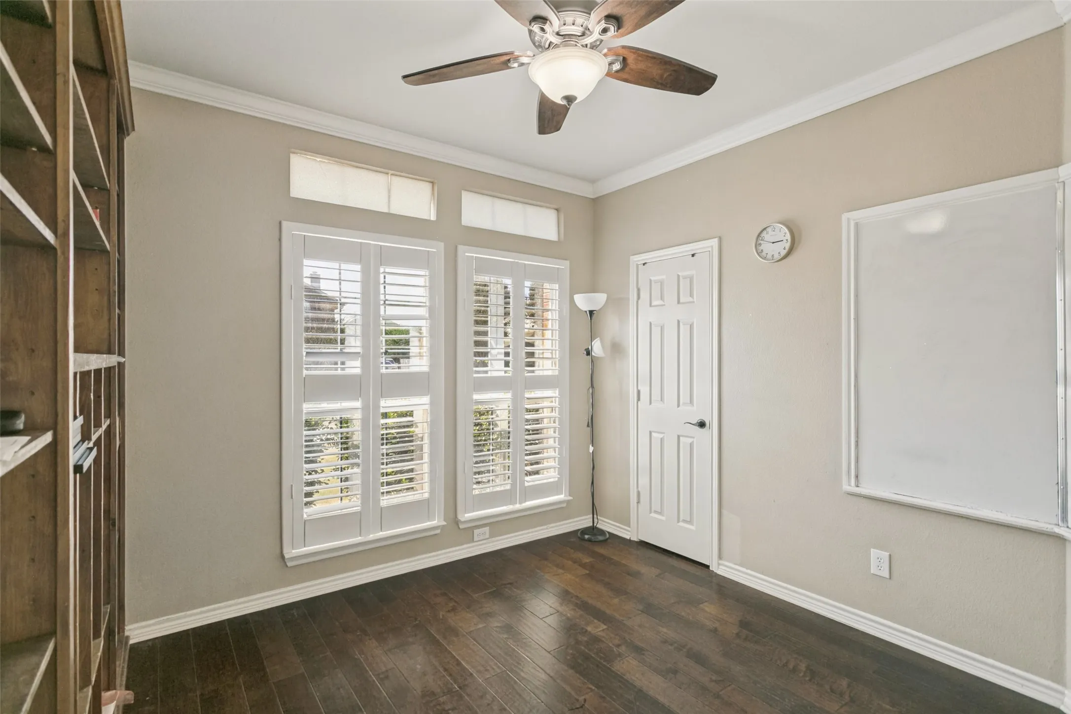 Single Family Residence For Sale in Collin County , 324 Ambrose Drive, Murphy, Texas 75094, 5 Bedroom, 3 Bathroom, 2 Garage spaces, 2,711 Sqft, built in 1999, mls#21380488, Real Estate Agent in Murphy, Homes For Sale in Collin county, Homes For Sale in Murphy, Realtor in Murphy Texas, Real Estate Brokerage Independent Realty Texas, Luminita Cordes Realtor