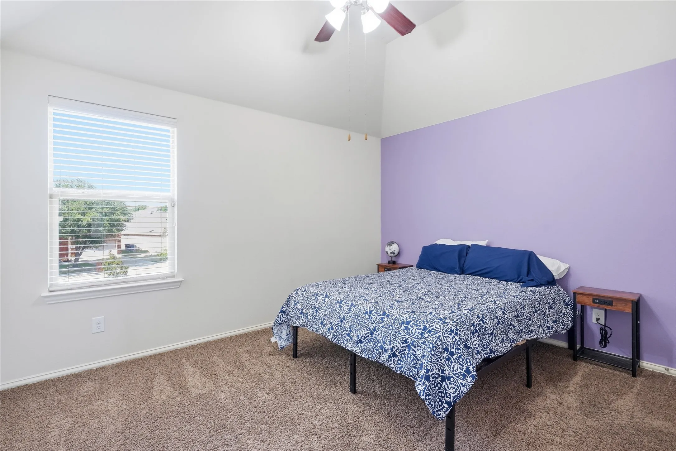 Single Family Residence For Sale in Tarrant County , 9452 Drovers View Trail, Fort Worth, Texas 76131, 4 Bedroom, 3 Bathroom, 3 Garage spaces, 2,885 Sqft, built in 2010, mls#21378035, Real Estate Agent in Fort Worth, Homes For Sale in Tarrant county, Homes For Sale in Fort Worth, Realtor in Fort Worth Texas, Real Estate Brokerage Independent Realty Texas, Luminita Cordes Realtor