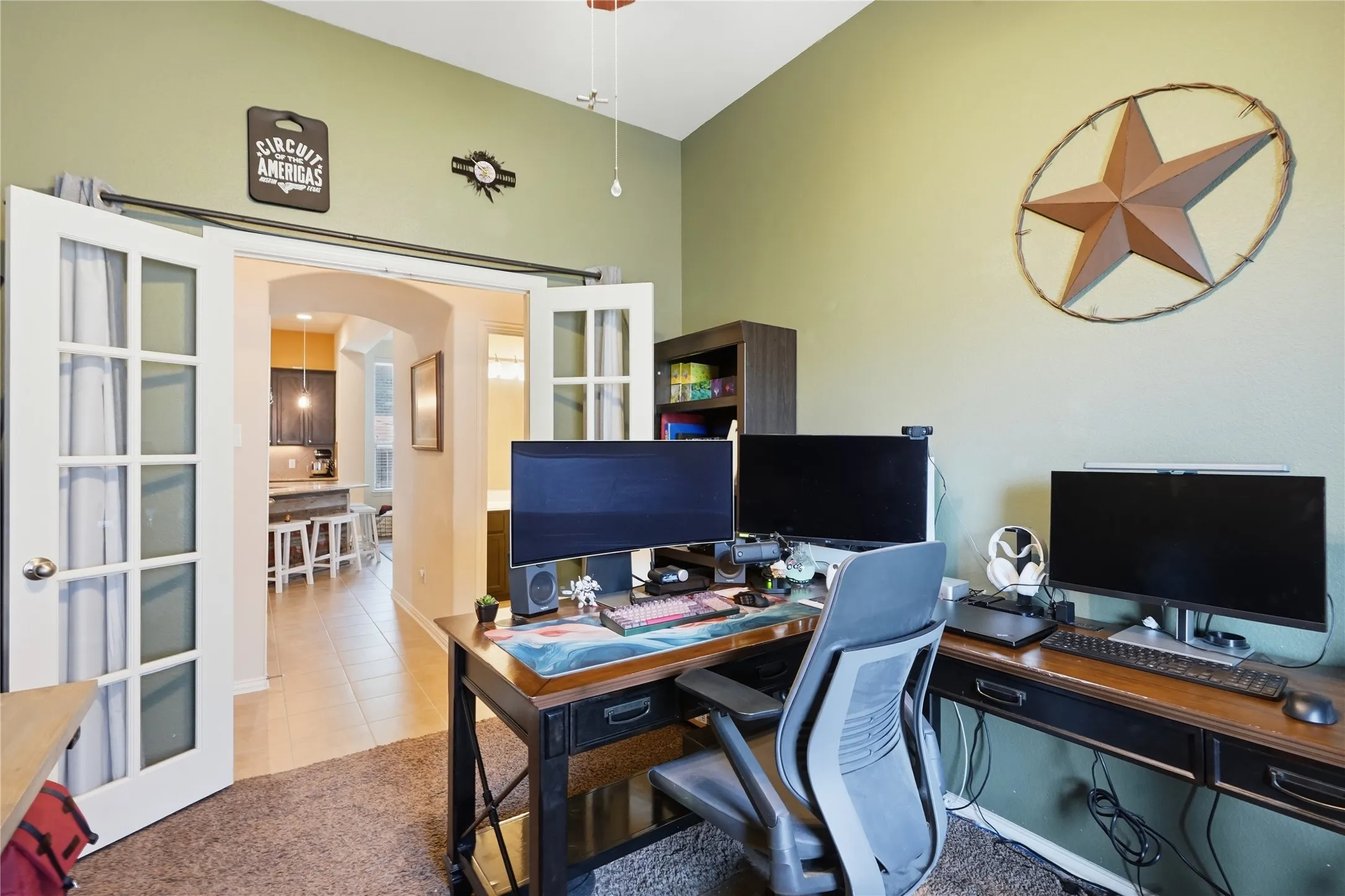 Single Family Residence For Sale in Tarrant County , 9452 Drovers View Trail, Fort Worth, Texas 76131, 4 Bedroom, 3 Bathroom, 3 Garage spaces, 2,885 Sqft, built in 2010, mls#21378035, Real Estate Agent in Fort Worth, Homes For Sale in Tarrant county, Homes For Sale in Fort Worth, Realtor in Fort Worth Texas, Real Estate Brokerage Independent Realty Texas, Luminita Cordes Realtor