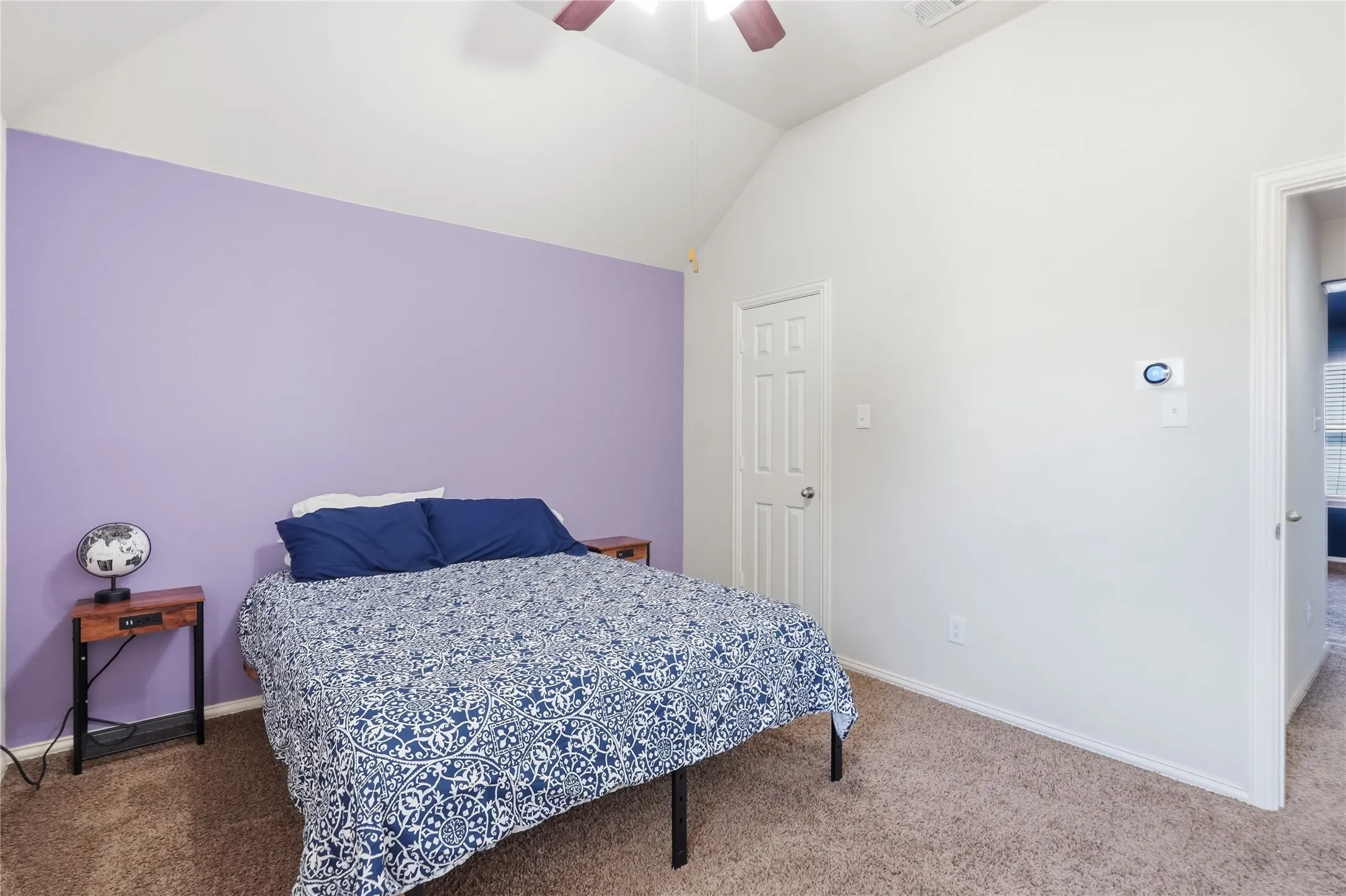 Single Family Residence For Sale in Tarrant County , 9452 Drovers View Trail, Fort Worth, Texas 76131, 4 Bedroom, 3 Bathroom, 3 Garage spaces, 2,885 Sqft, built in 2010, mls#21378035, Real Estate Agent in Fort Worth, Homes For Sale in Tarrant county, Homes For Sale in Fort Worth, Realtor in Fort Worth Texas, Real Estate Brokerage Independent Realty Texas, Luminita Cordes Realtor