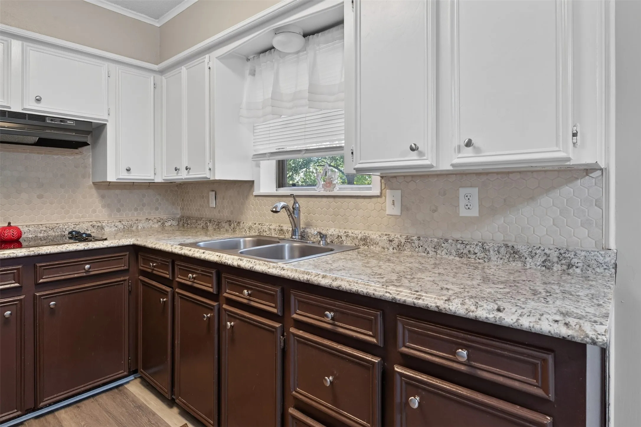 Single Family Residence For Sale in Johnson County , 105 Murray Street, Joshua, Texas 76058, 3 Bedroom, 2 Bathroom, Garage spaces, 1,384 Sqft, built in 1967, mls#21378828, Real Estate Agent in Joshua, Homes For Sale in Johnson county, Homes For Sale in Joshua, Realtor in Joshua Texas, Real Estate Brokerage Independent Realty Texas, Luminita Cordes Realtor