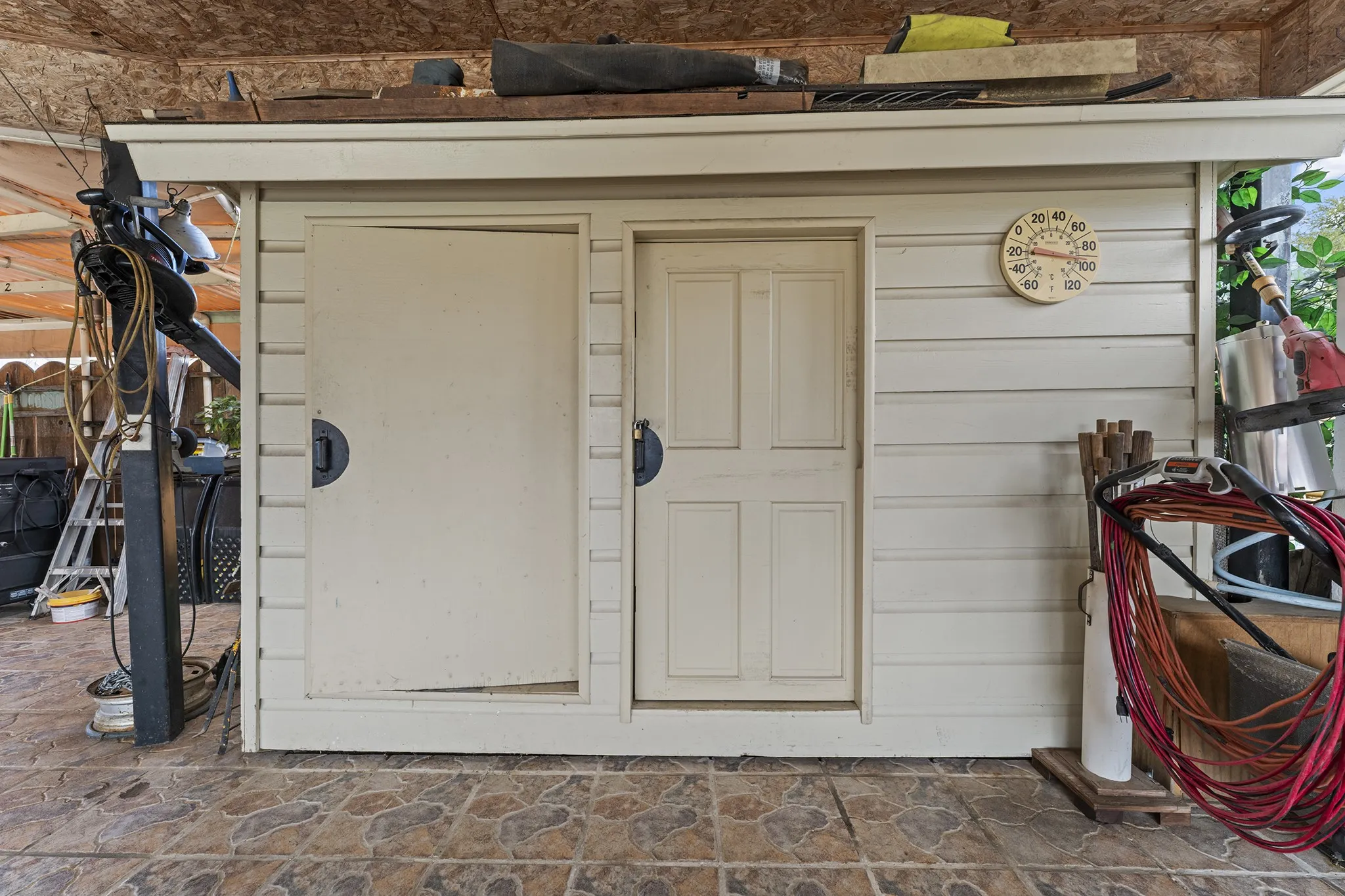 Shed