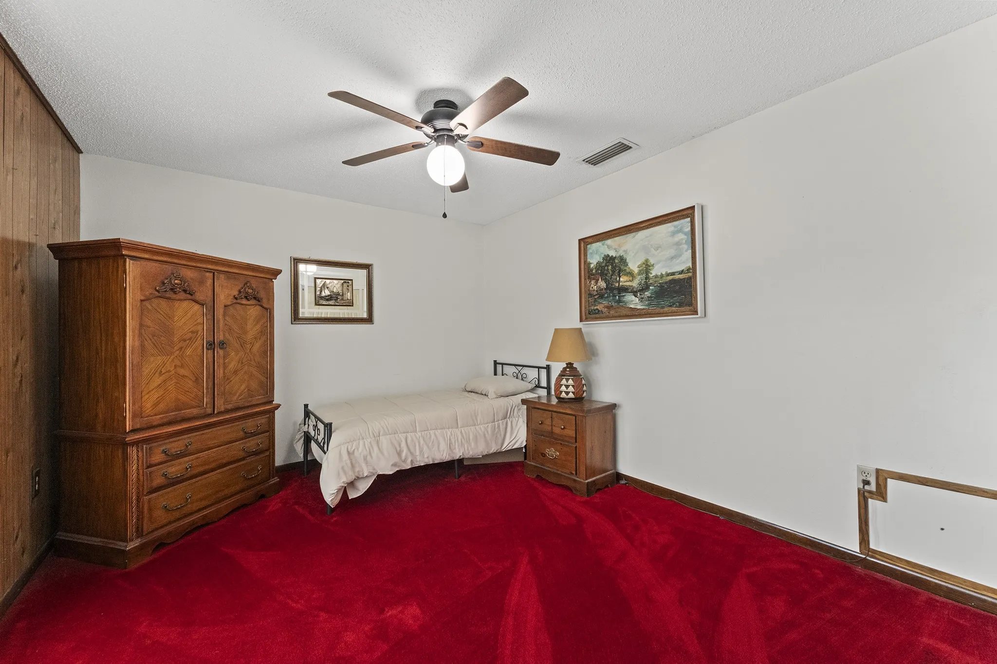 Single Family Residence For Sale in Dallas County , 2906 cheyenne Street, Irving, Texas 75062, 4 Bedroom, 2 Bathroom, Garage spaces, 1,886 Sqft, built in 1964, mls#21380516, Real Estate Agent in Irving, Homes For Sale in Dallas county, Homes For Sale in Irving, Realtor in Irving Texas, Real Estate Brokerage Independent Realty Texas, Luminita Cordes Realtor