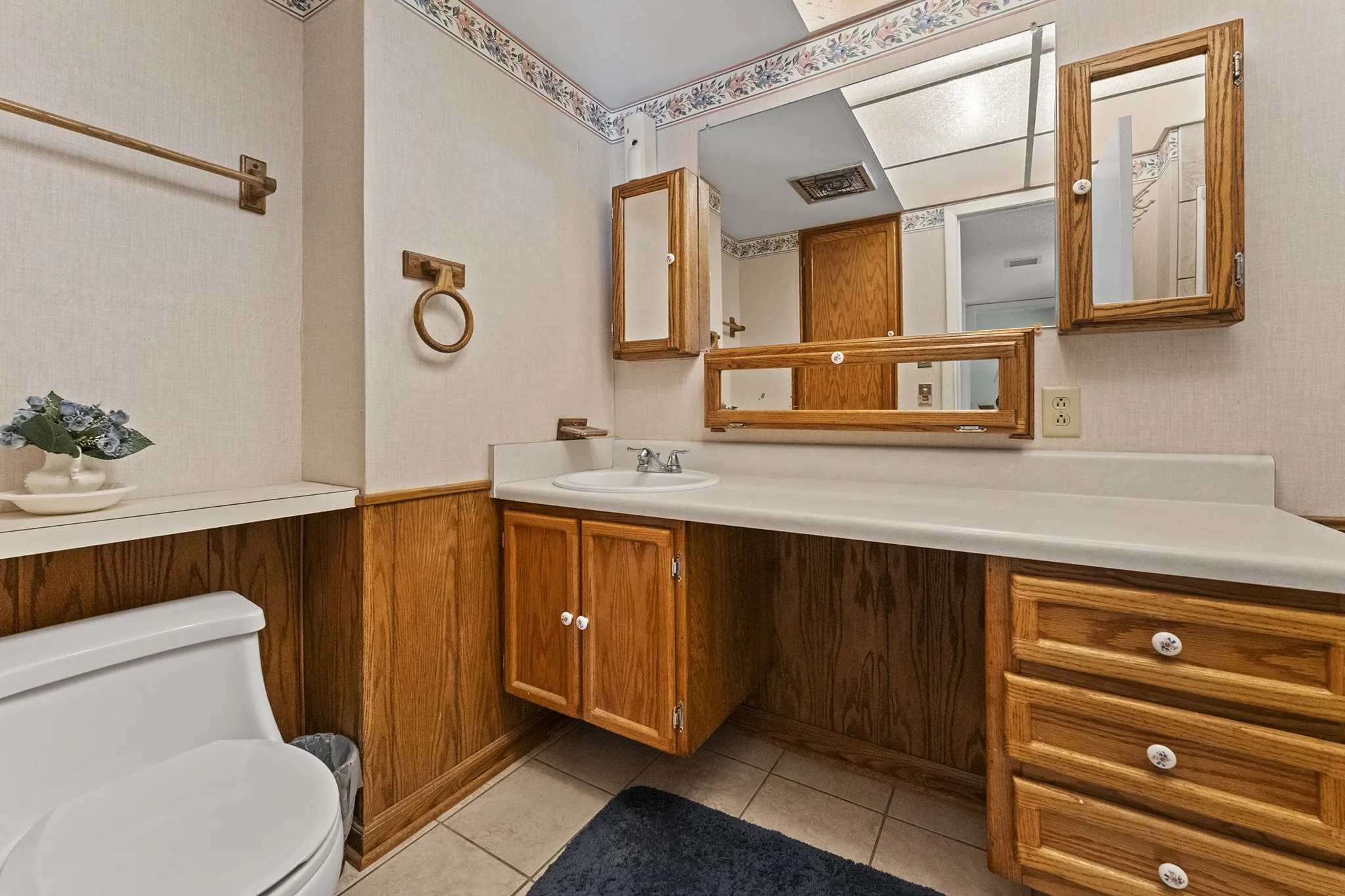 Single Family Residence For Sale in Dallas County , 2906 cheyenne Street, Irving, Texas 75062, 4 Bedroom, 2 Bathroom, Garage spaces, 1,886 Sqft, built in 1964, mls#21380516, Real Estate Agent in Irving, Homes For Sale in Dallas county, Homes For Sale in Irving, Realtor in Irving Texas, Real Estate Brokerage Independent Realty Texas, Luminita Cordes Realtor