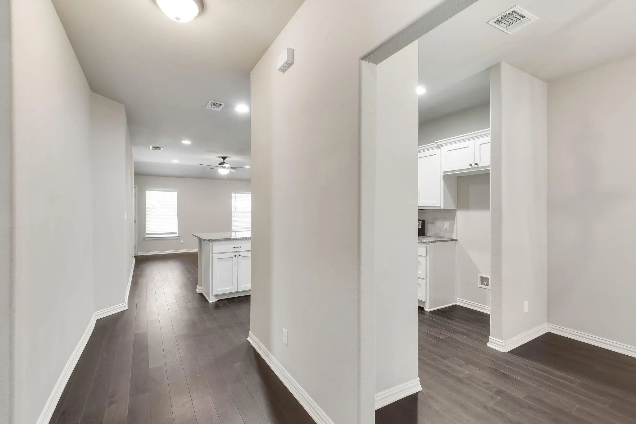 Single Family Residence For Rent in Grayson County , 3608 Brookstone Drive, Sherman, Texas 75092, 3 Bedroom, 2 Bathroom, 2 Garage spaces, 1,291 Sqft, built in 2018, mls#21380531, Real Estate Agent in Sherman, Homes For Rent in Grayson county, Homes For Rent in Sherman, Realtor in Sherman Texas, Real Estate Brokerage Independent Realty Texas, Luminita Cordes Realtor