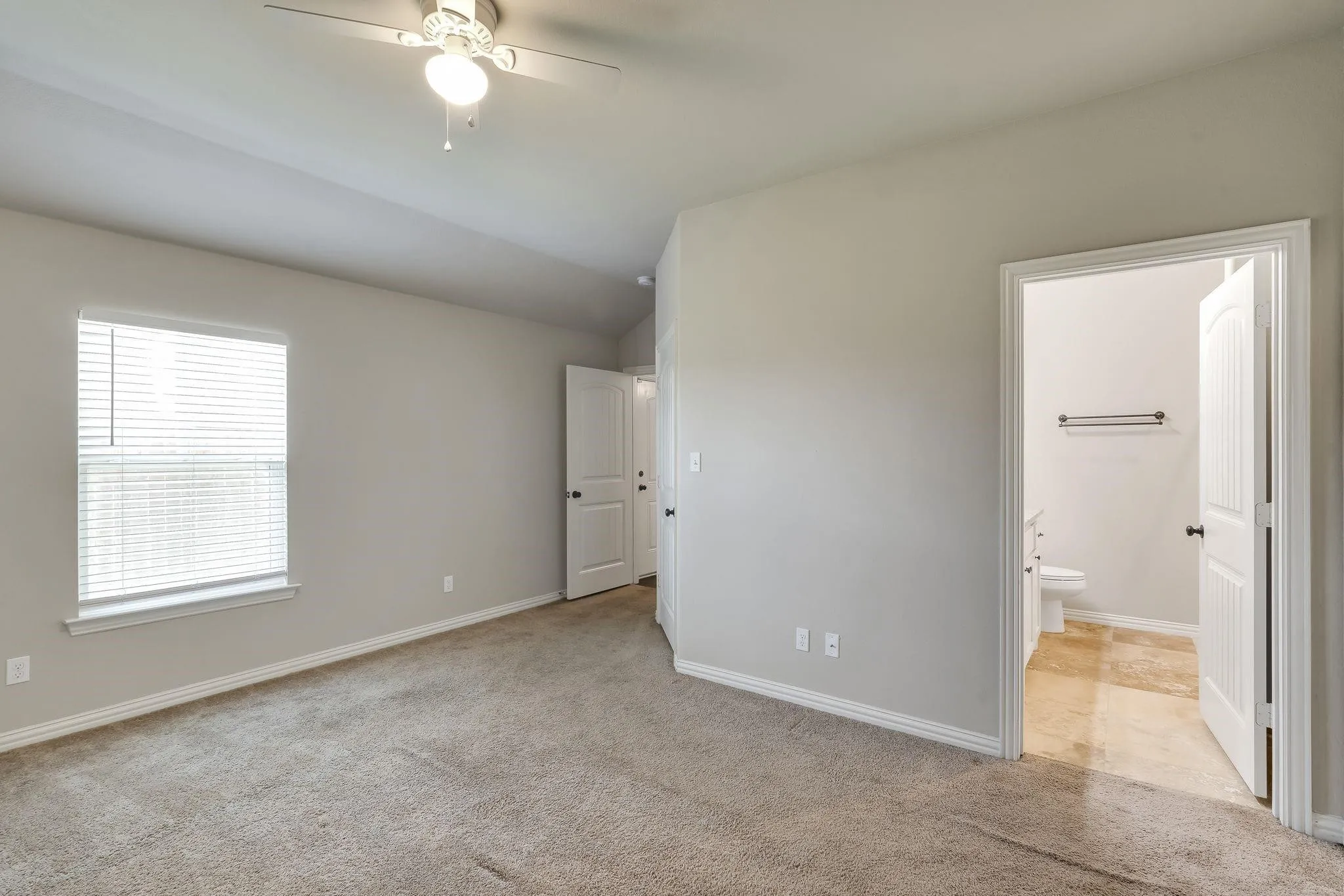 Single Family Residence For Rent in Grayson County , 3608 Brookstone Drive, Sherman, Texas 75092, 3 Bedroom, 2 Bathroom, 2 Garage spaces, 1,291 Sqft, built in 2018, mls#21380531, Real Estate Agent in Sherman, Homes For Rent in Grayson county, Homes For Rent in Sherman, Realtor in Sherman Texas, Real Estate Brokerage Independent Realty Texas, Luminita Cordes Realtor
