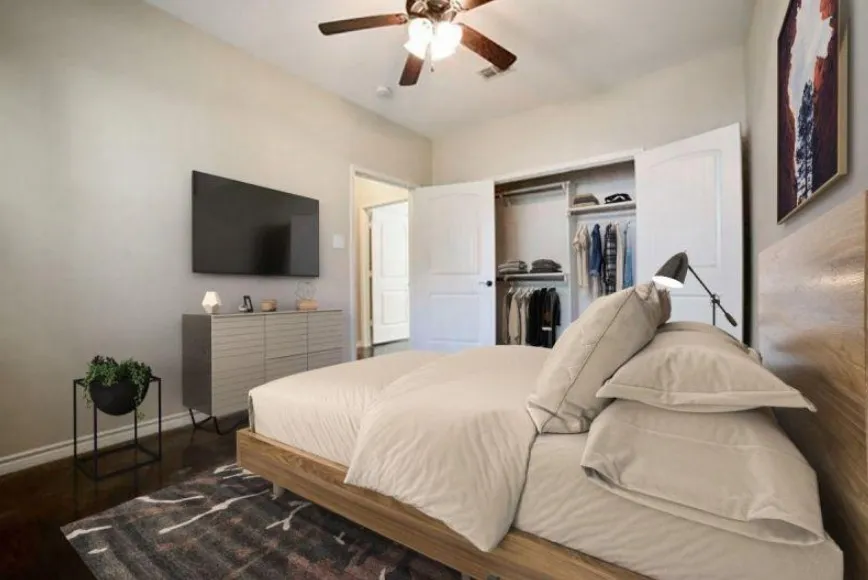 Apartment For Sale in Tarrant County , 104 College Avenue, Fort Worth, Texas 76104, 2 Bedroom, 2 Bathroom, Garage spaces, 1,176 Sqft, built in 2013, mls#21380524, Real Estate Agent in Fort Worth, Homes For Sale in Tarrant county, Homes For Sale in Fort Worth, Realtor in Fort Worth Texas, Real Estate Brokerage Independent Realty Texas, Luminita Cordes Realtor