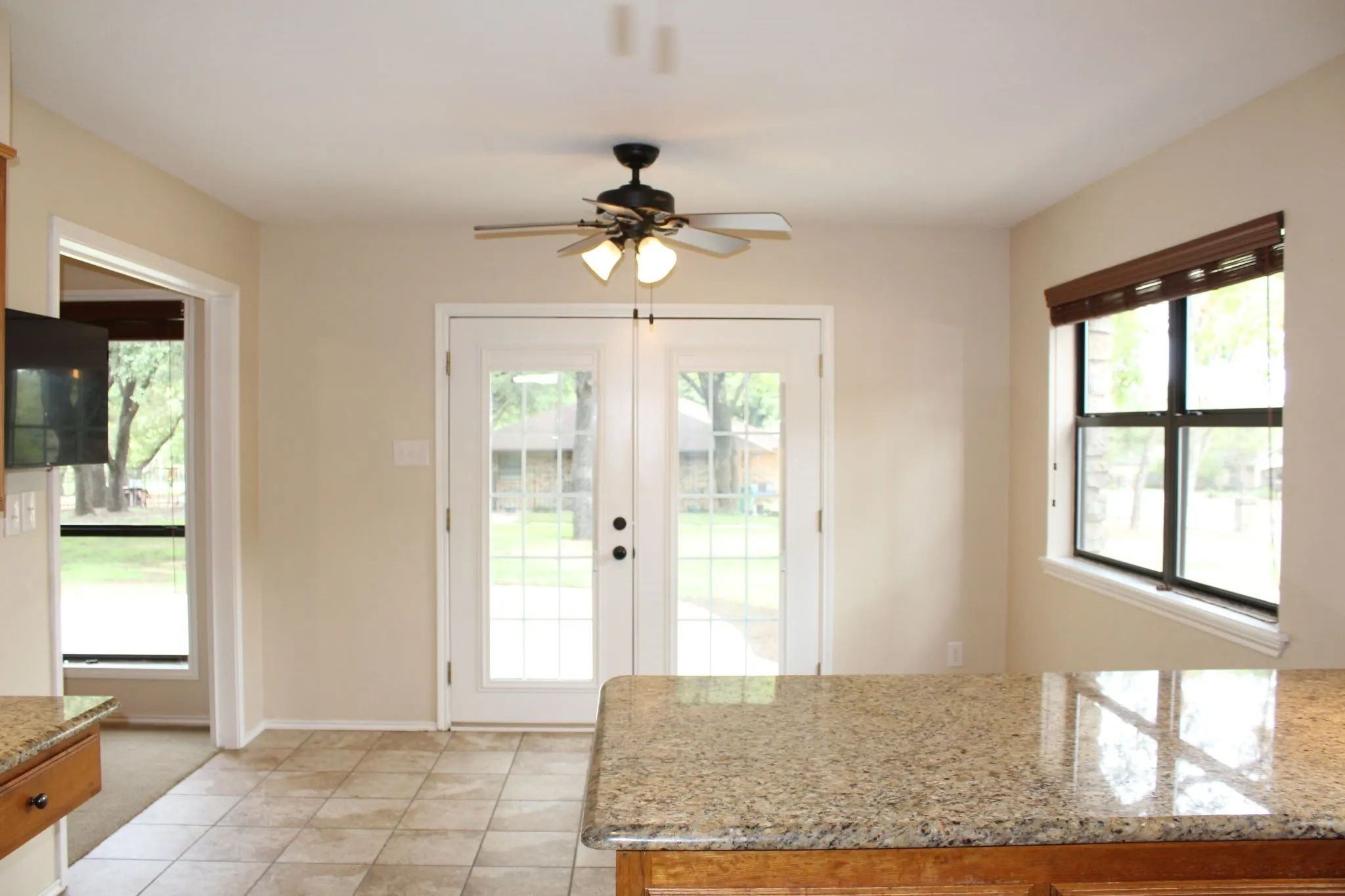 Single Family Residence For Sale in Erath County , 115 Sandra Palmer Street, Stephenville, Texas 76401, 4 Bedroom, 3 Bathroom, 2 Garage spaces, 2,678 Sqft, built in 1982, mls#21380540, Real Estate Agent in Stephenville, Homes For Sale in Erath county, Homes For Sale in Stephenville, Realtor in Stephenville Texas, Real Estate Brokerage Independent Realty Texas, Luminita Cordes Realtor