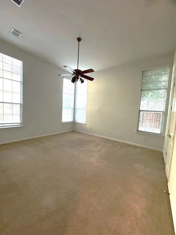 Single Family Residence For Rent in Denton County , 4501 Brenda Drive, Flower Mound, Texas 75022, 4 Bedroom, 3 Bathroom, 2 Garage spaces, 2,615 Sqft, built in 2003, mls#21380393, Real Estate Agent in Flower Mound, Homes For Rent in Denton county, Homes For Rent in Flower Mound, Realtor in Flower Mound Texas, Real Estate Brokerage Independent Realty Texas, Luminita Cordes Realtor