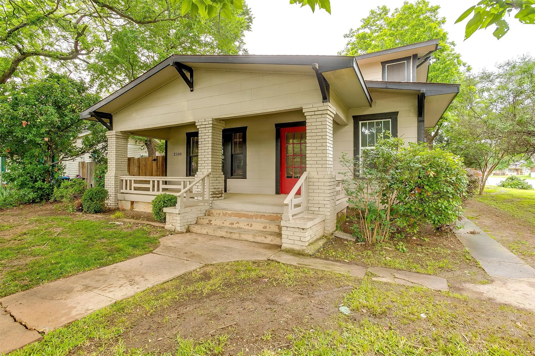 Craftsman-style home Close up.