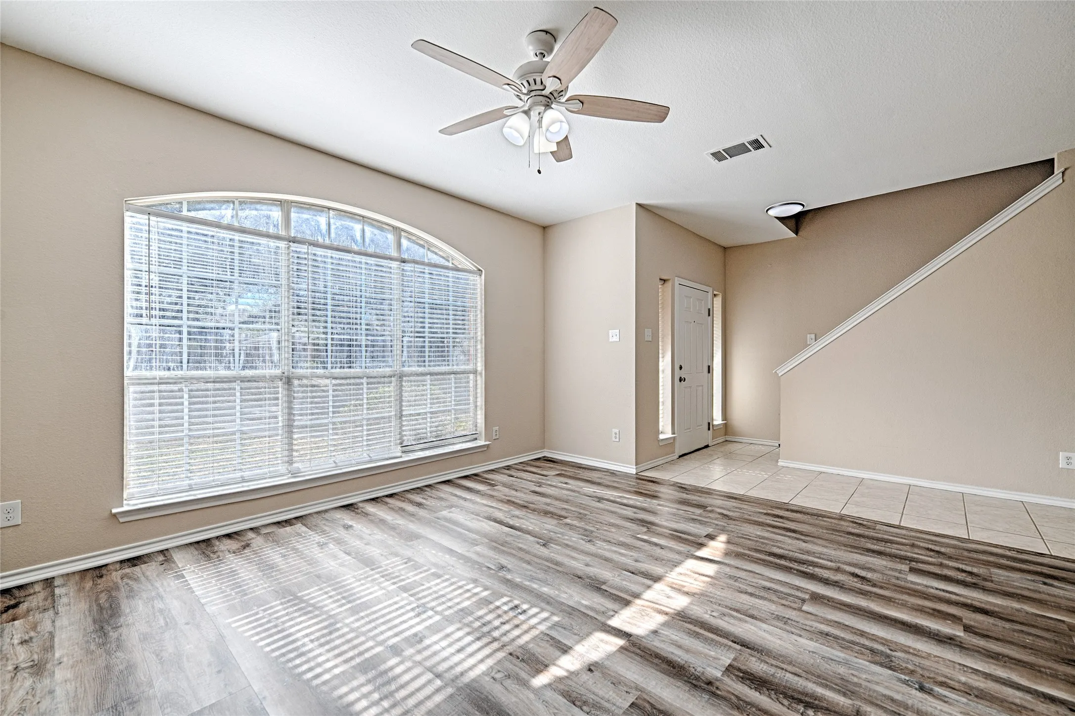 8661 Holly Living Room