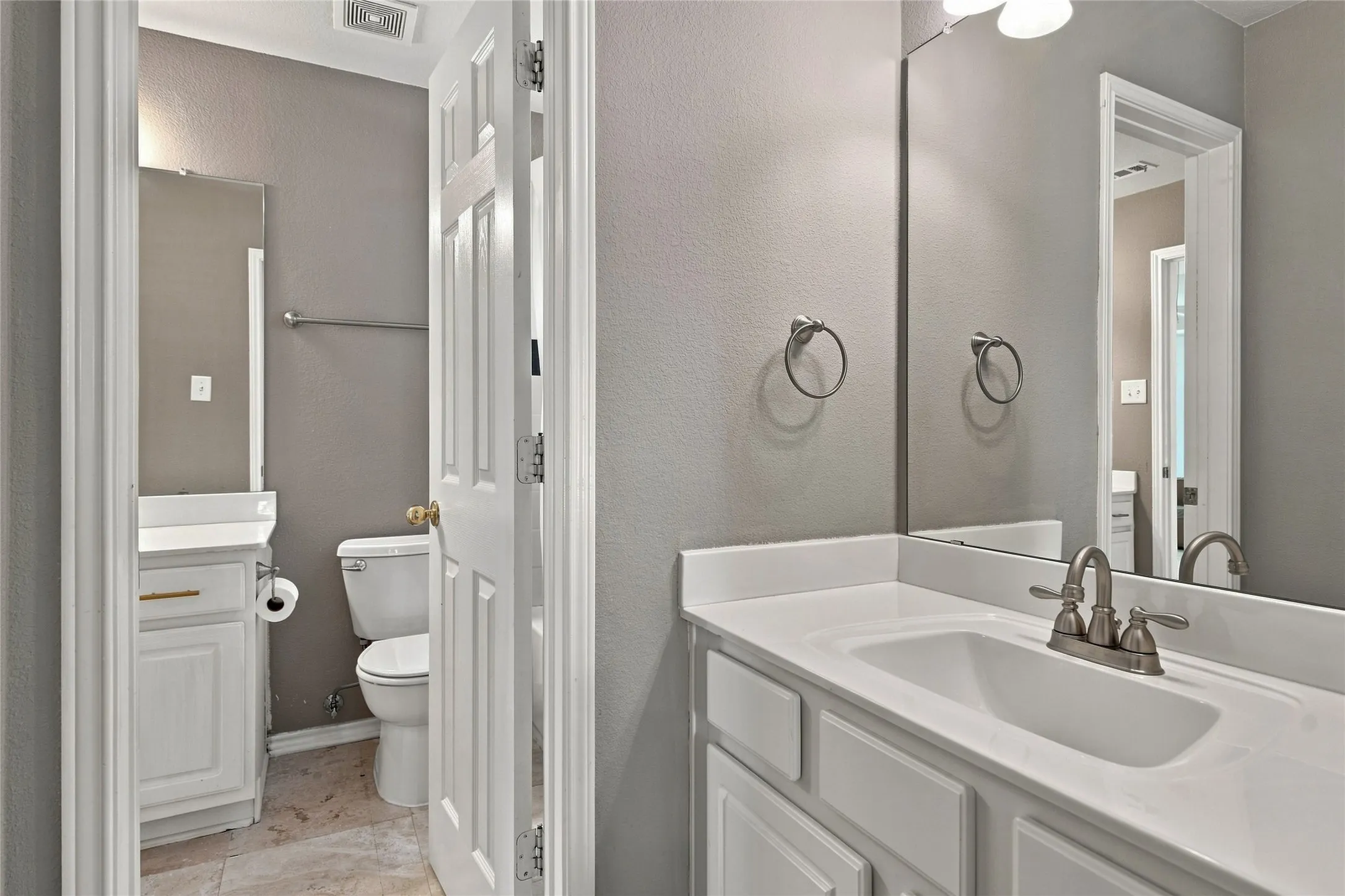 Single Family Residence For Sale in Collin County , 7112 Bryce Canyon Drive, Mc Kinney, Texas 75072, 3 Bedroom, 3 Bathroom, 2 Garage spaces, 2,554 Sqft, built in 2002, mls#21380572, Real Estate Agent in Mc Kinney, Homes For Sale in Collin county, Homes For Sale in Mc Kinney, Realtor in Mc Kinney Texas, Real Estate Brokerage Independent Realty Texas, Luminita Cordes Realtor
