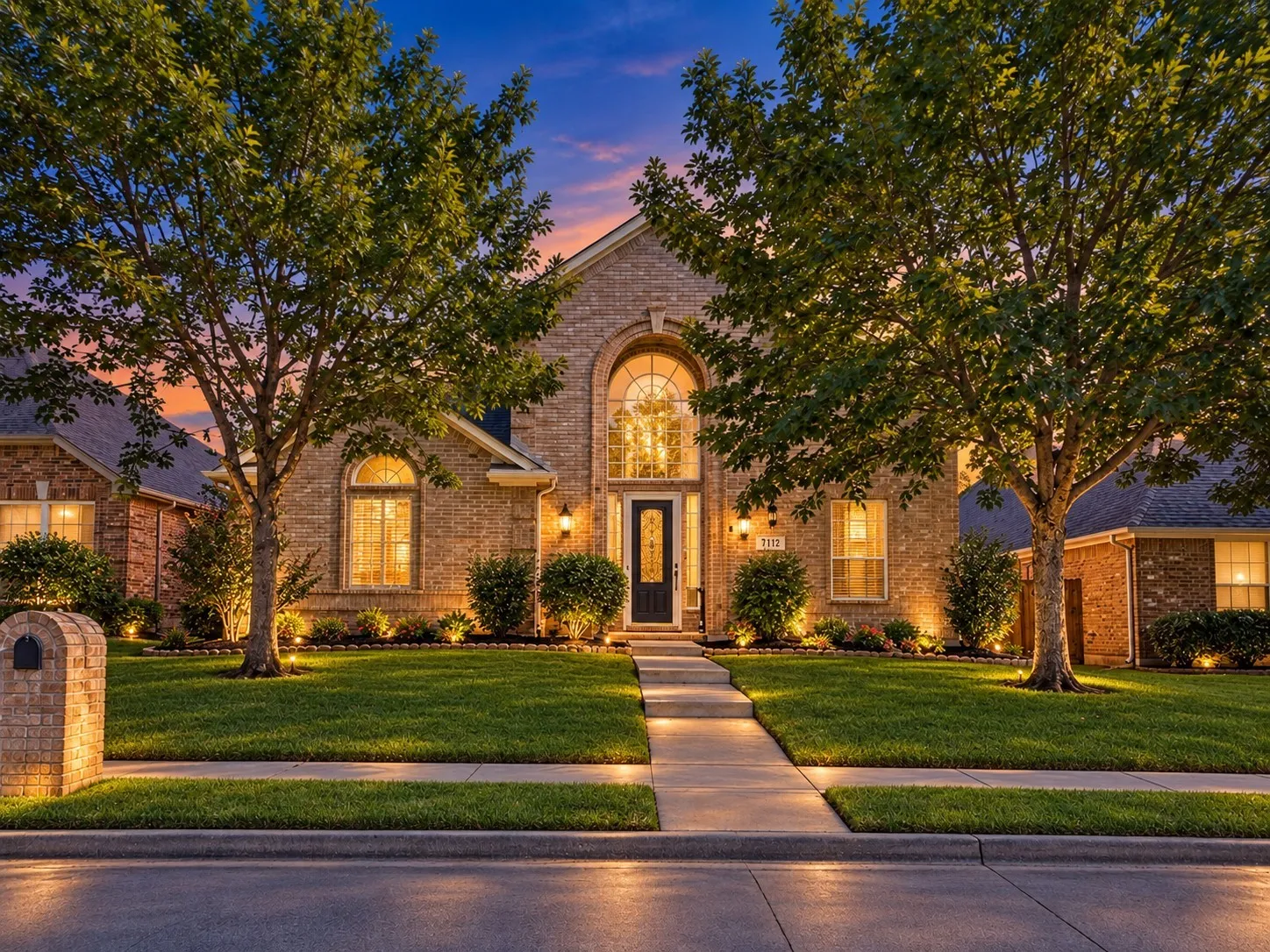 Single Family Residence For Sale in Collin County , 7112 Bryce Canyon Drive, Mc Kinney, Texas 75072, 3 Bedroom, 3 Bathroom, 2 Garage spaces, 2,554 Sqft, built in 2002, mls#21380572, Real Estate Agent in Mc Kinney, Homes For Sale in Collin county, Homes For Sale in Mc Kinney, Realtor in Mc Kinney Texas, Real Estate Brokerage Independent Realty Texas, Luminita Cordes Realtor