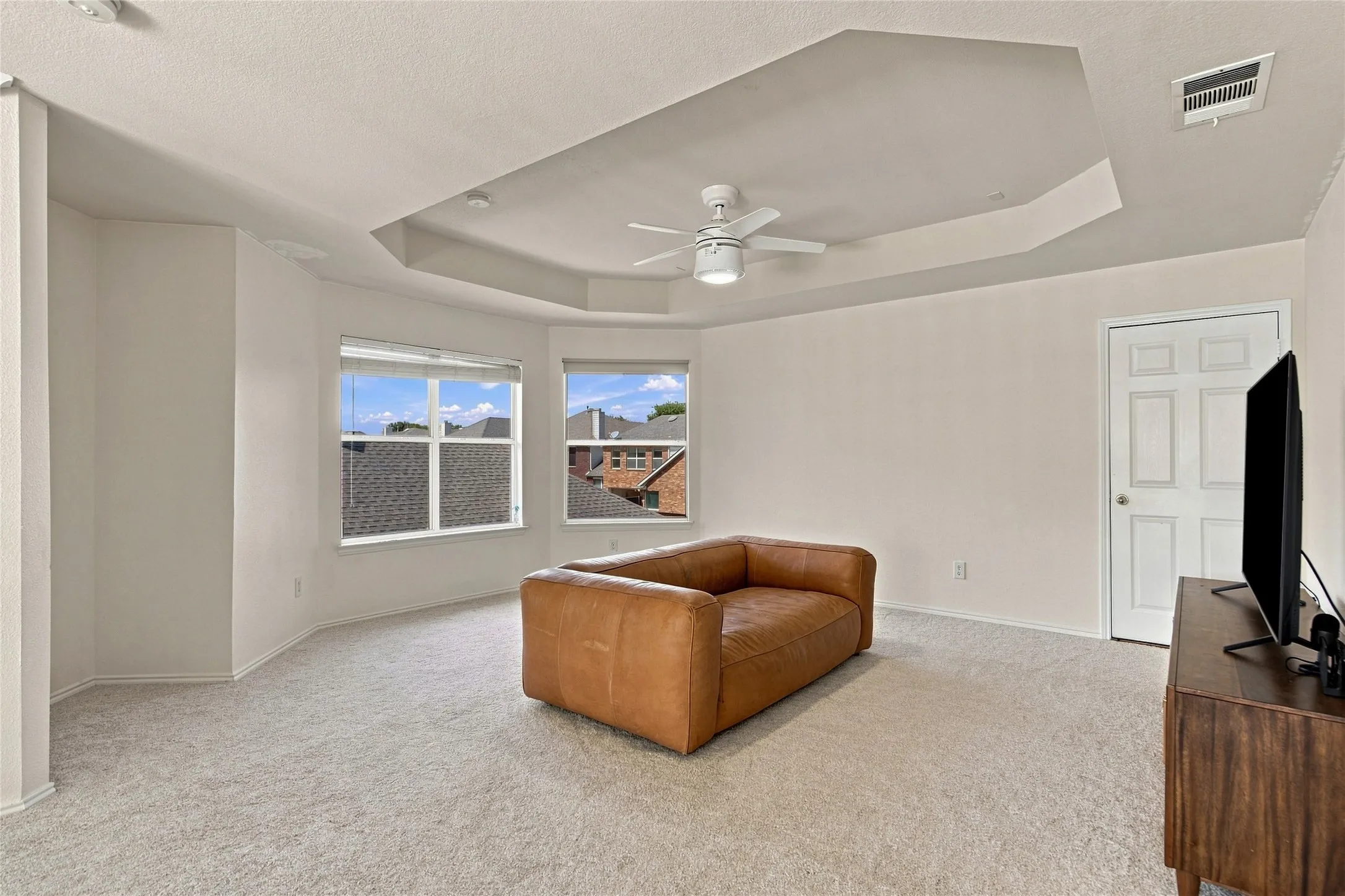 Single Family Residence For Sale in Collin County , 7112 Bryce Canyon Drive, Mc Kinney, Texas 75072, 3 Bedroom, 3 Bathroom, 2 Garage spaces, 2,554 Sqft, built in 2002, mls#21380572, Real Estate Agent in Mc Kinney, Homes For Sale in Collin county, Homes For Sale in Mc Kinney, Realtor in Mc Kinney Texas, Real Estate Brokerage Independent Realty Texas, Luminita Cordes Realtor