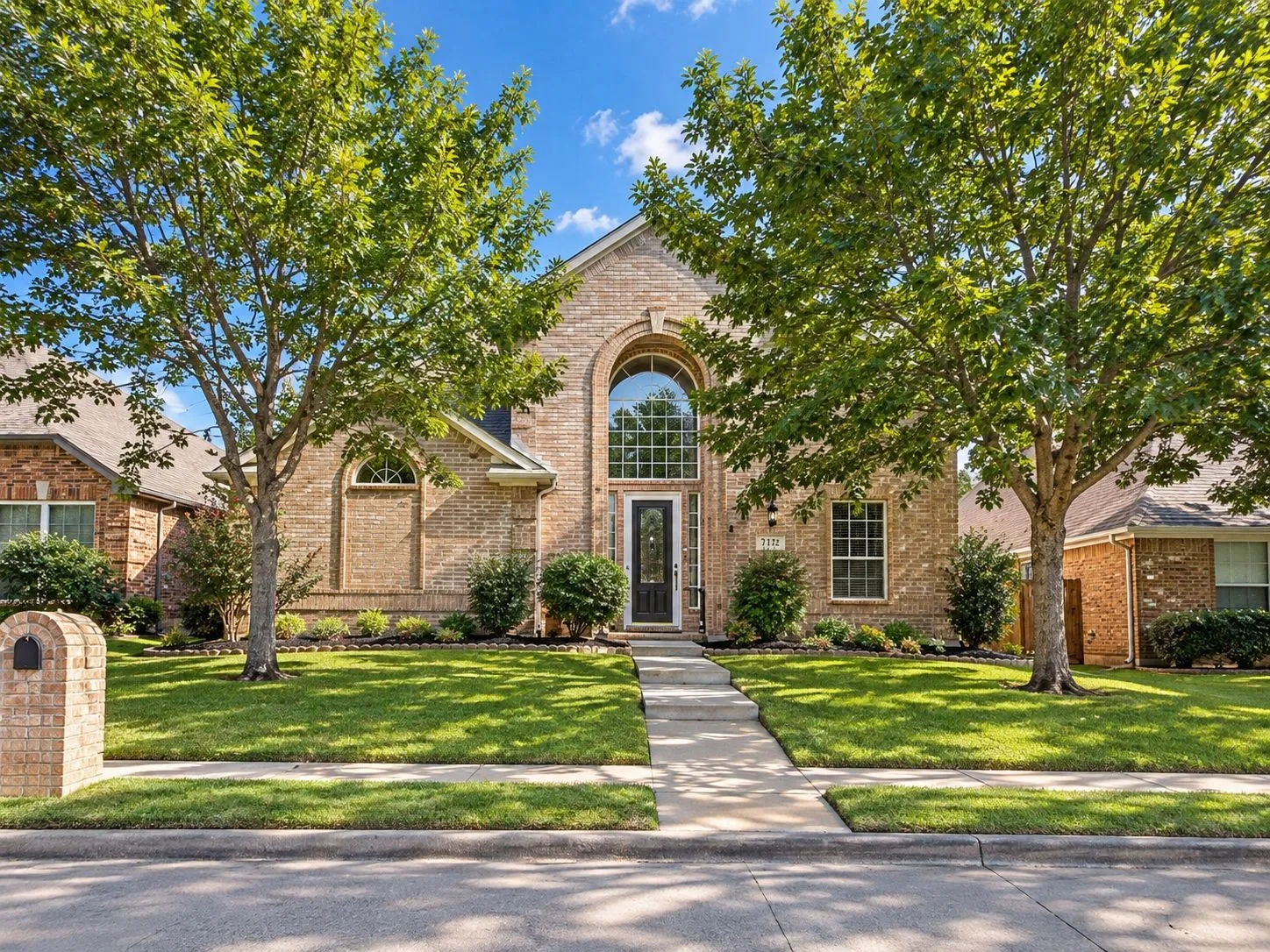 Single Family Residence For Sale in Collin County , 7112 Bryce Canyon Drive, Mc Kinney, Texas 75072, 3 Bedroom, 3 Bathroom, 2 Garage spaces, 2,554 Sqft, built in 2002, mls#21380572, Real Estate Agent in Mc Kinney, Homes For Sale in Collin county, Homes For Sale in Mc Kinney, Realtor in Mc Kinney Texas, Real Estate Brokerage Independent Realty Texas, Luminita Cordes Realtor